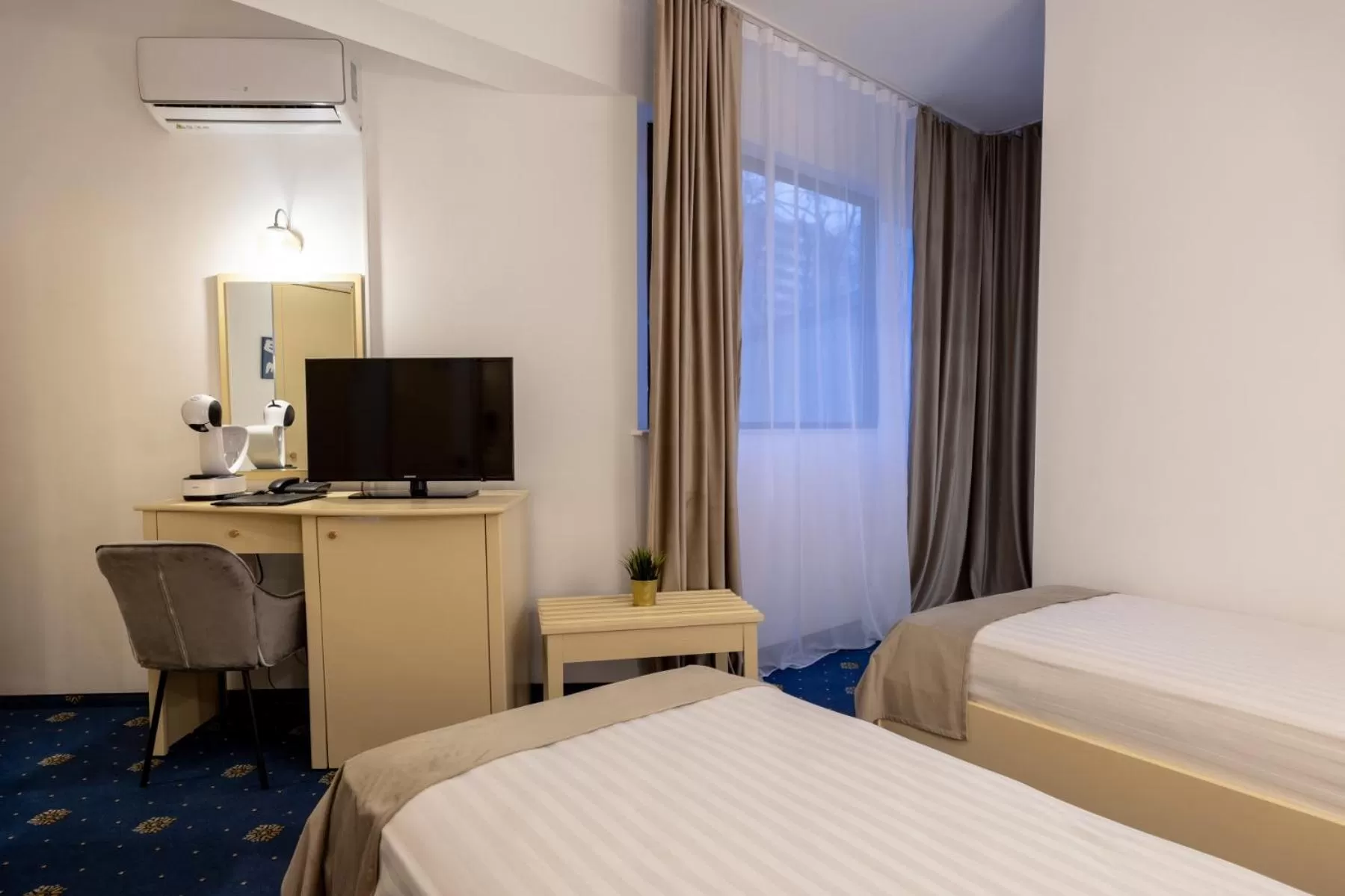 Bed in Hotel Sir Royal