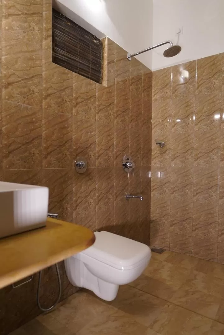 Bath, Bathroom in Edens Munnar