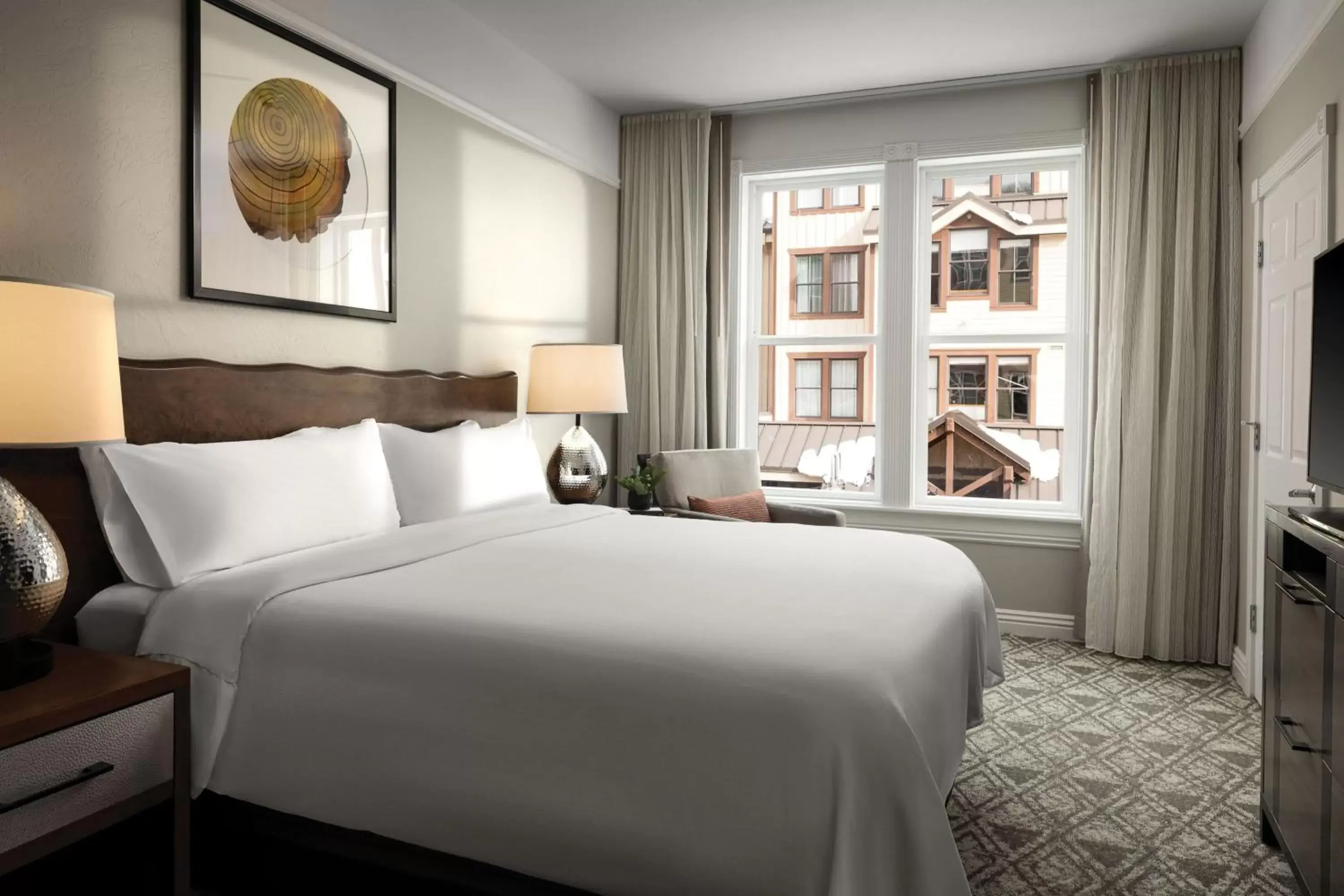 Bedroom, Bed in Marriott's Summit Watch