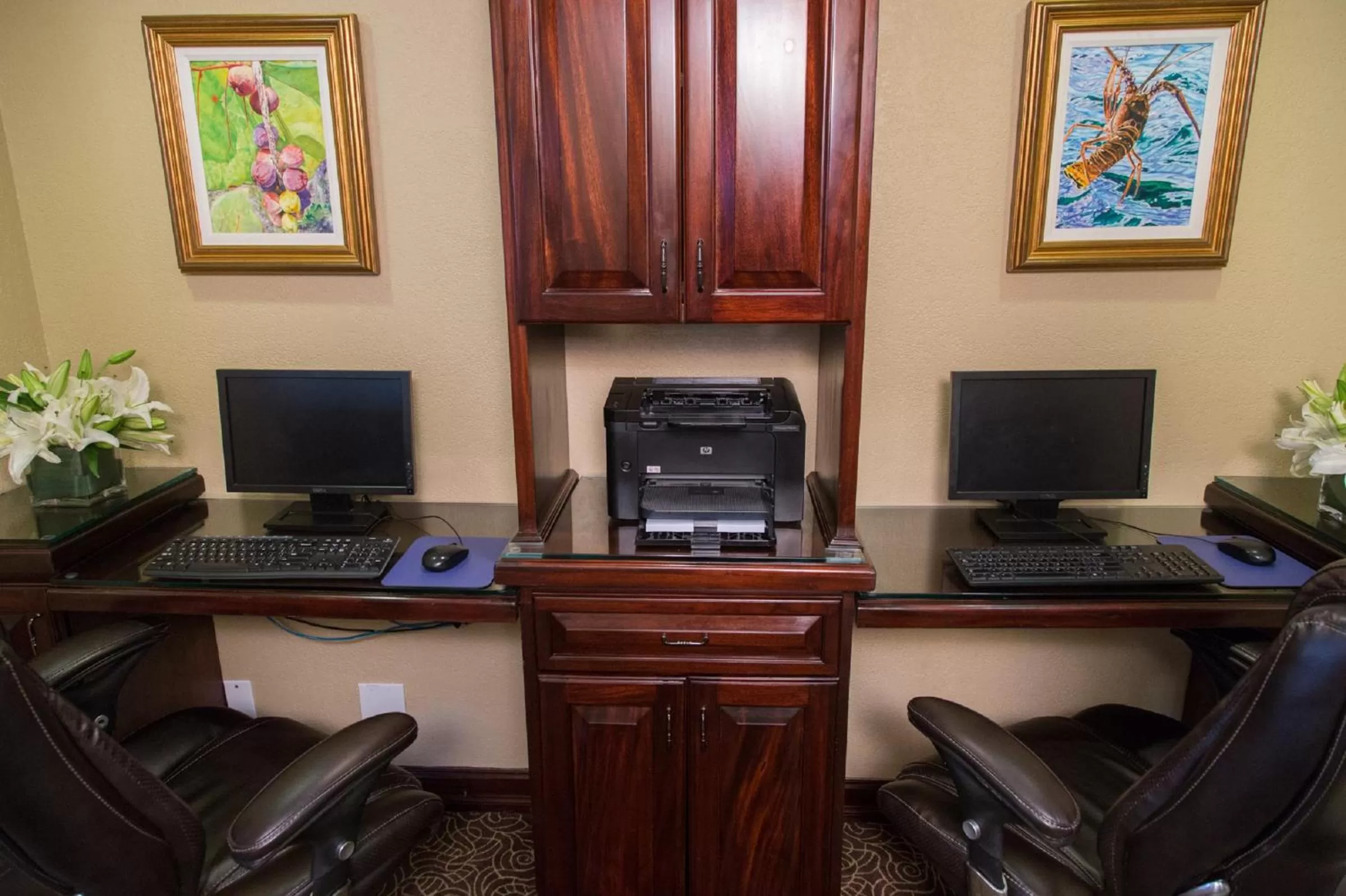 Business facilities in Comfort Suites Paradise Island