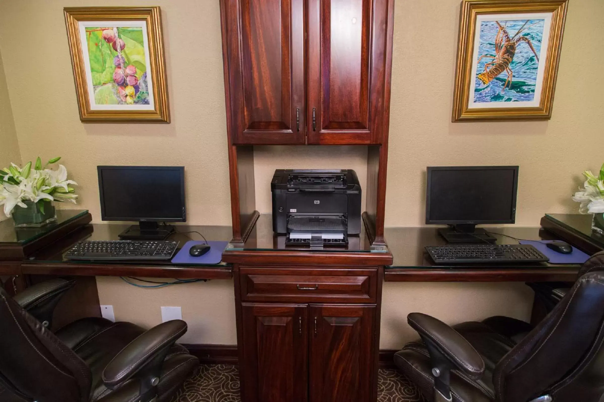 Business facilities, Business Area/Conference Room in Comfort Suites Paradise Island