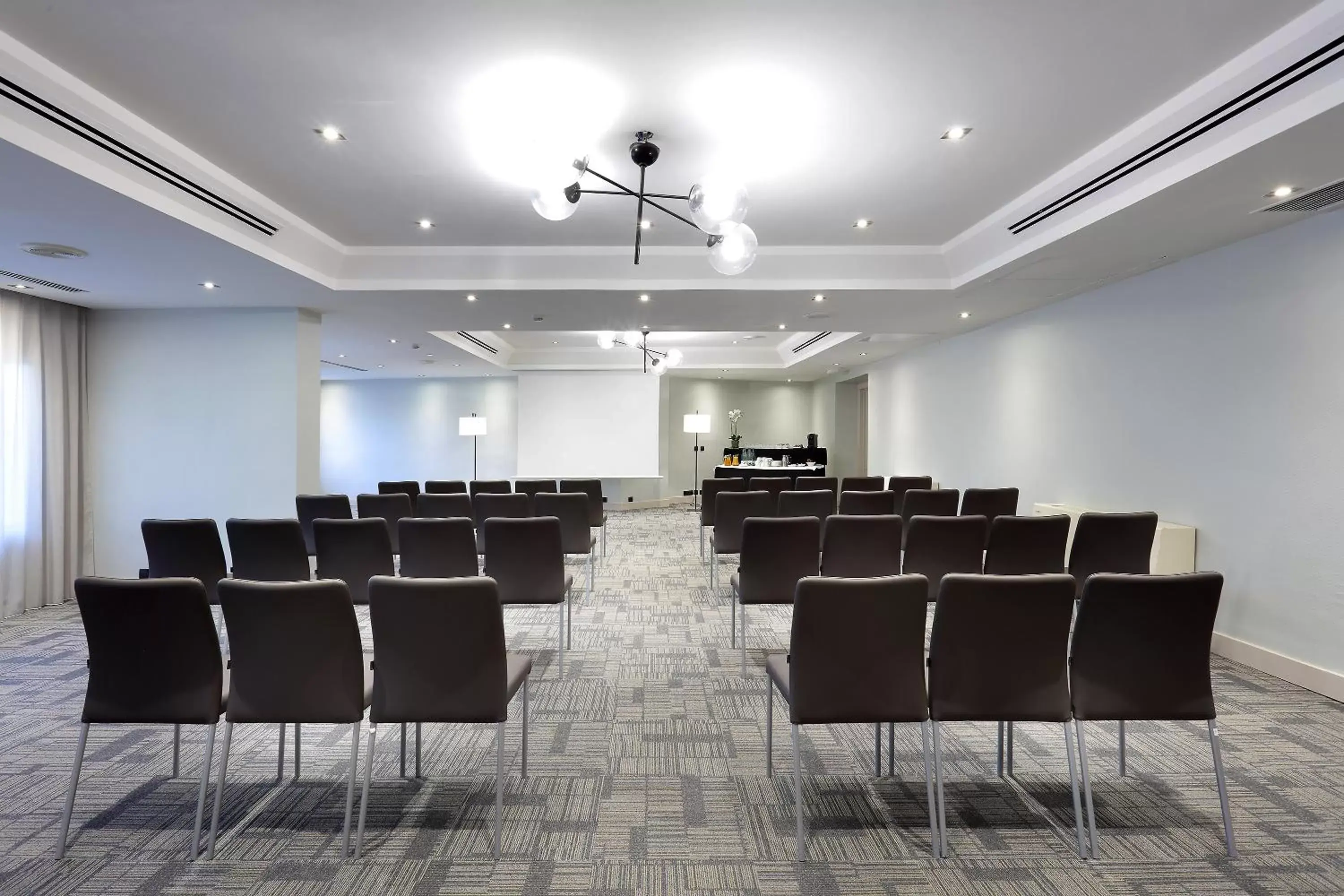 Business facilities in Eurostars Rey Don Jaime