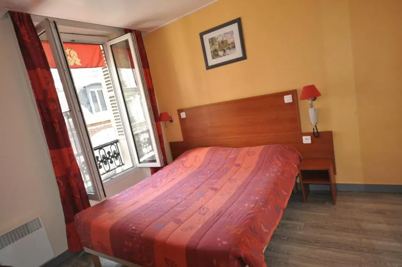 Bedroom, Bed in Saint Georges Lafayette