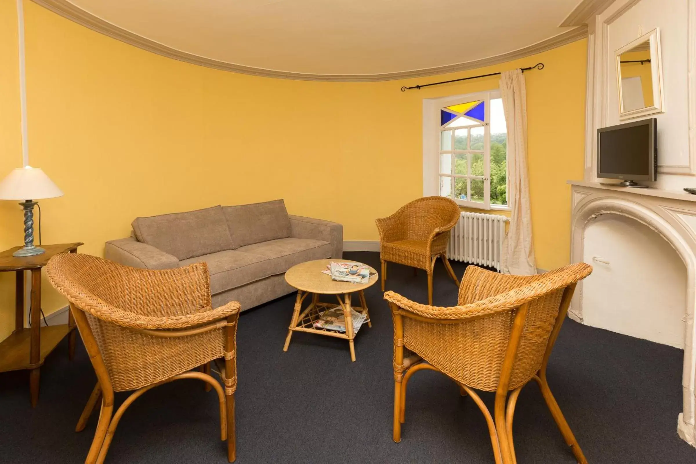 Living room, Seating Area in Auberge du Manoir d'Archelles
