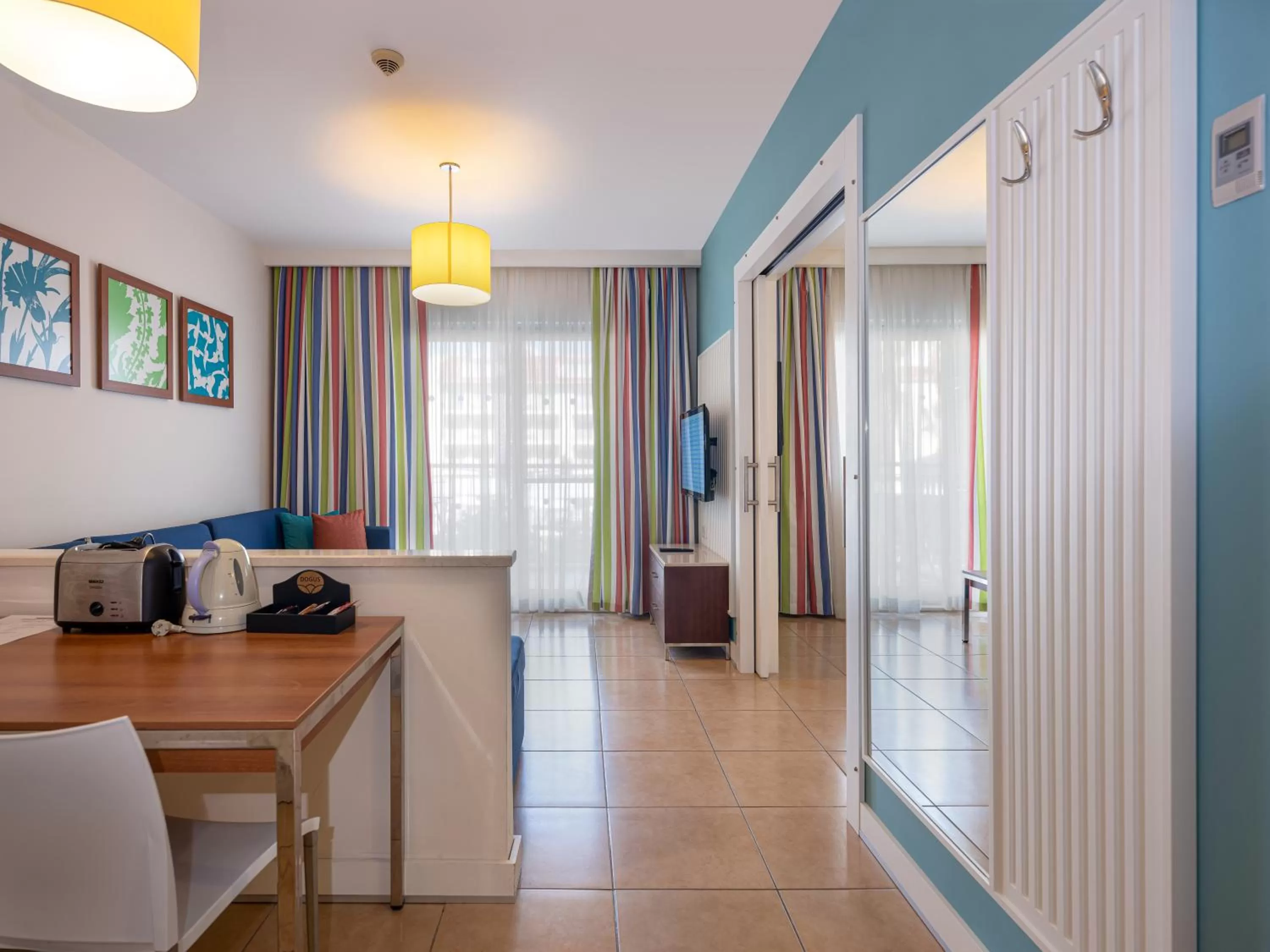 Living room, Bed in Barut B Suites