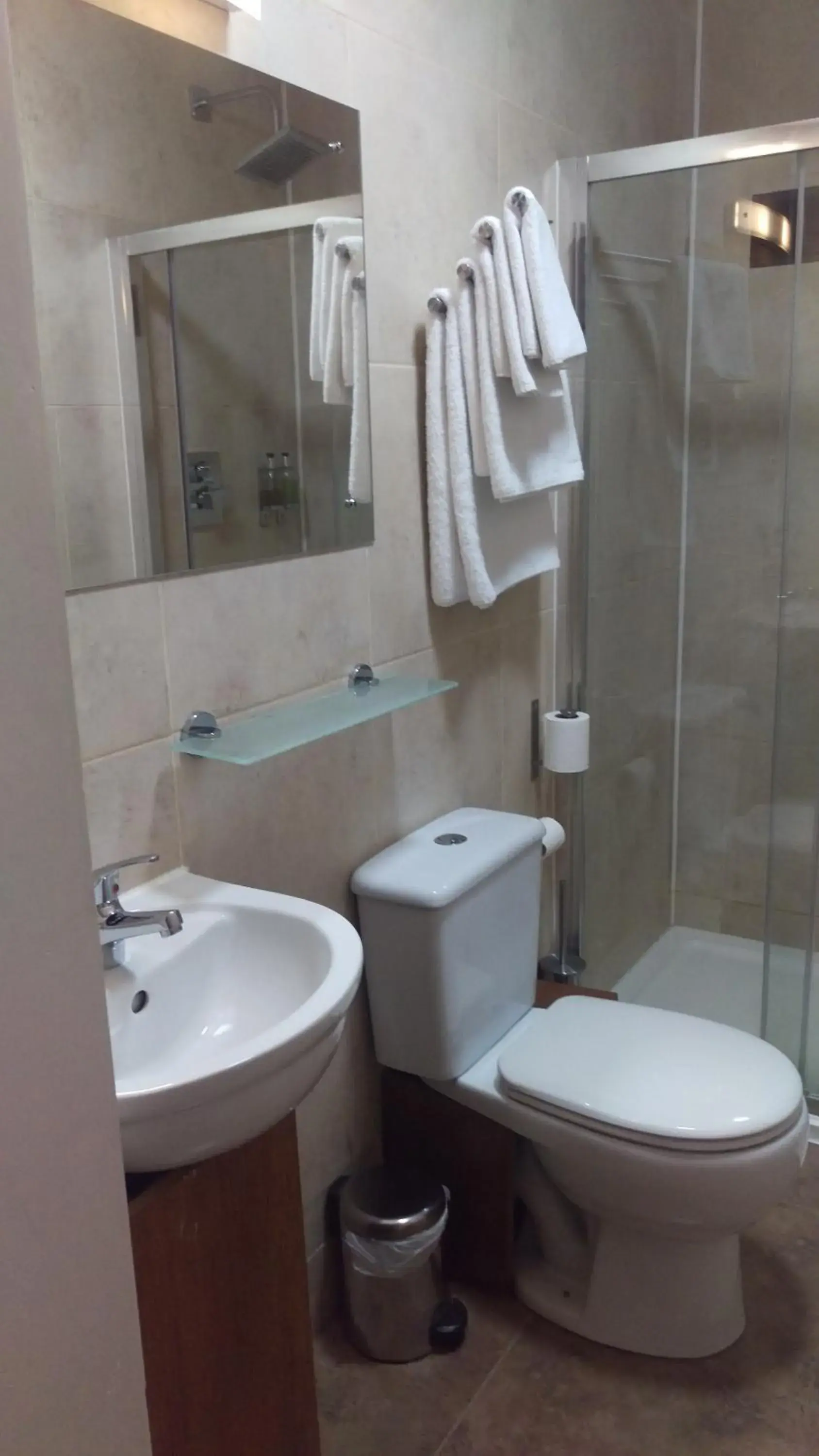 Single Room in Leith House Single Room in Leith House