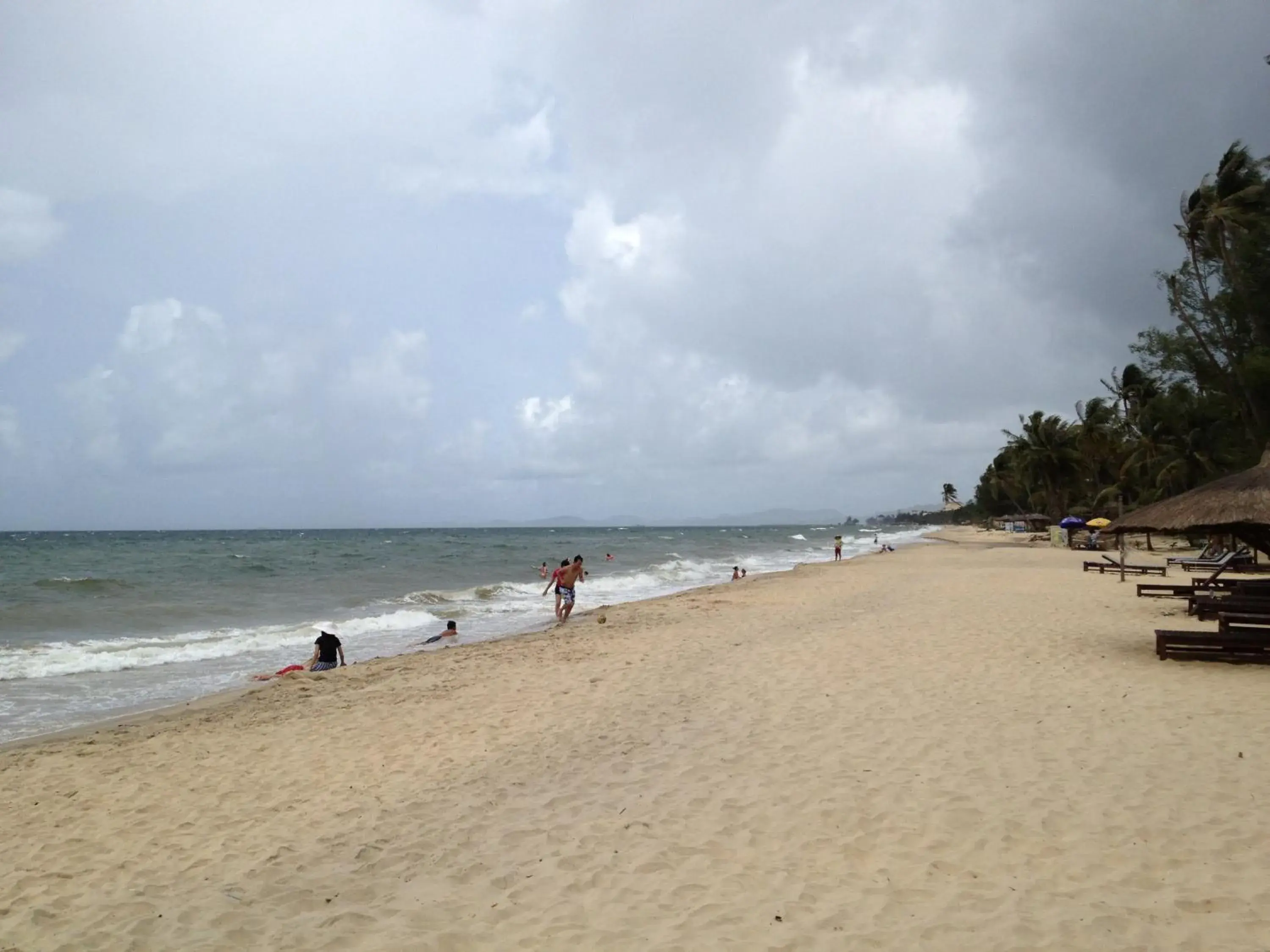 Beach in Phu Quoc Kim - Bungalow On The Beach