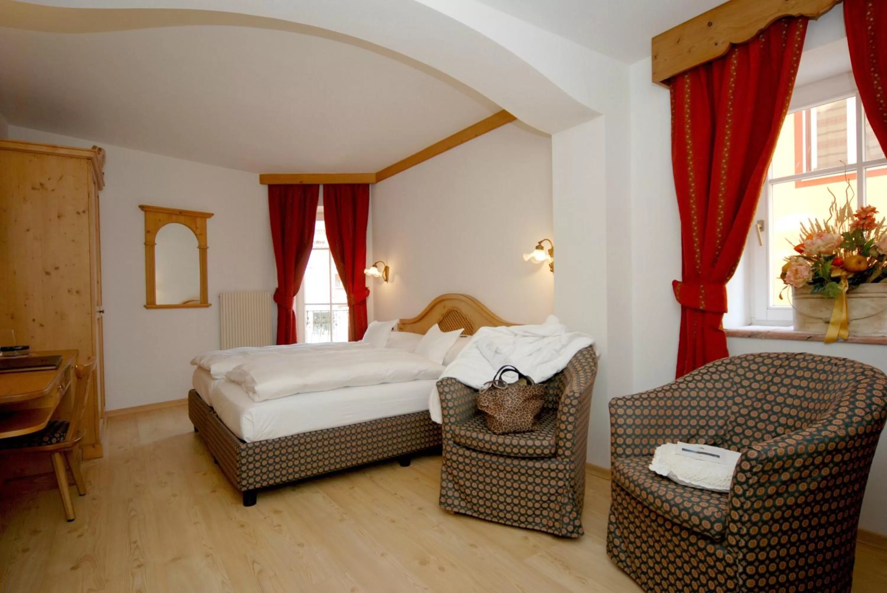 View (from property/room), Bed in Central Hotel