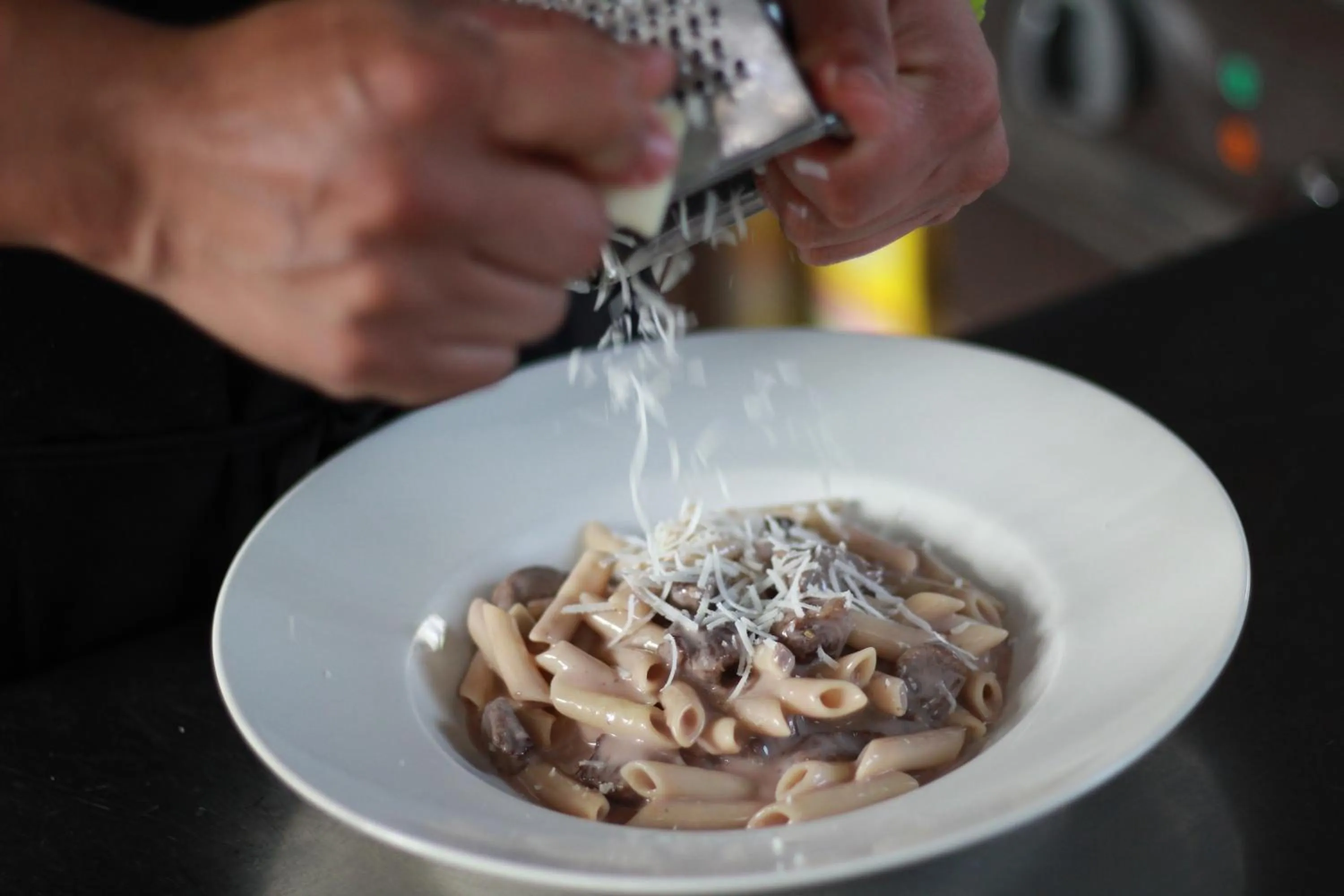 Food and drinks in Hotel Cosmopol