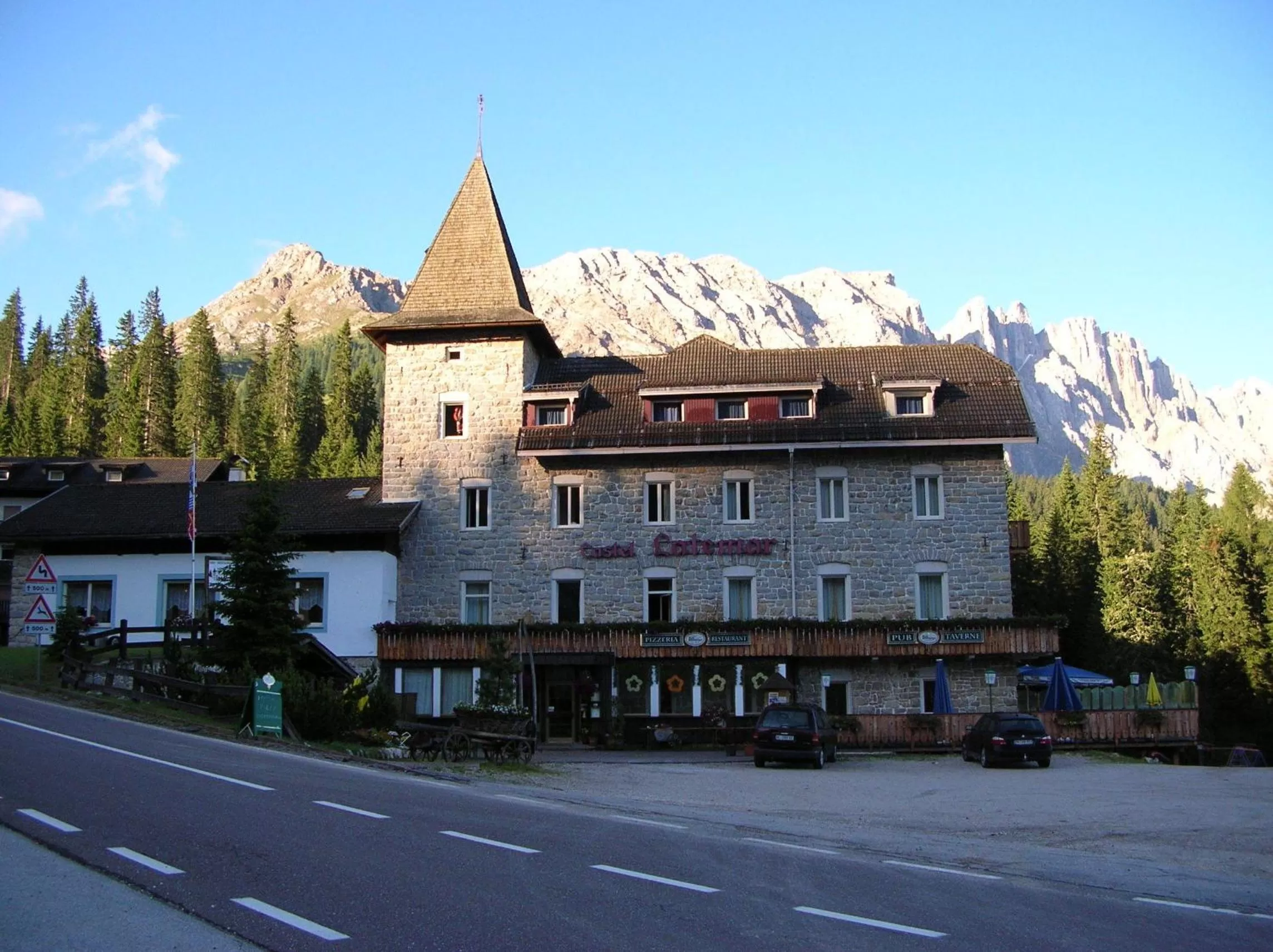Facade/entrance in Hotel Castel Latemar