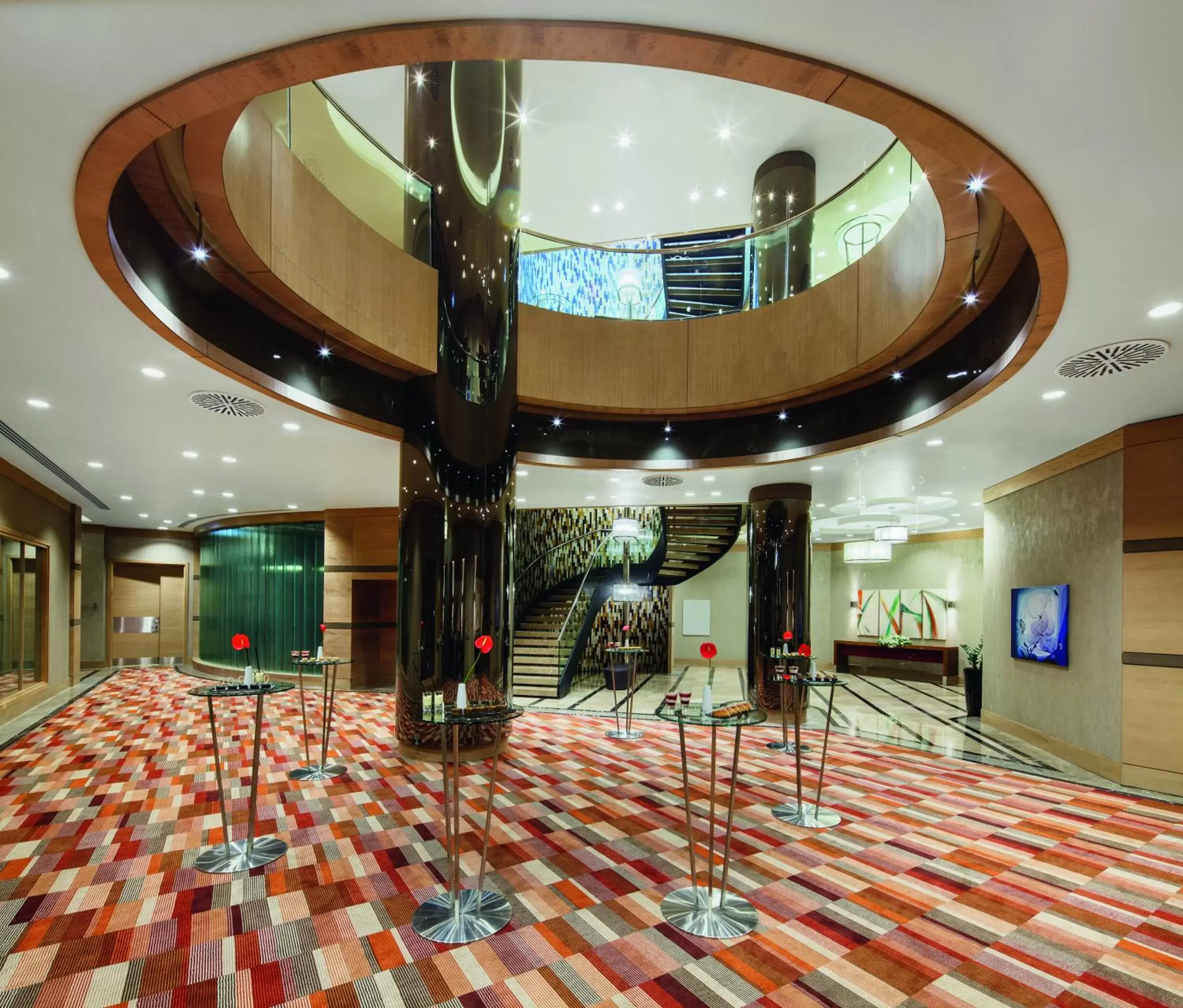 Facade/entrance in Movenpick Hotel Ankara Facade/entrance in Movenpick Hotel Ankara