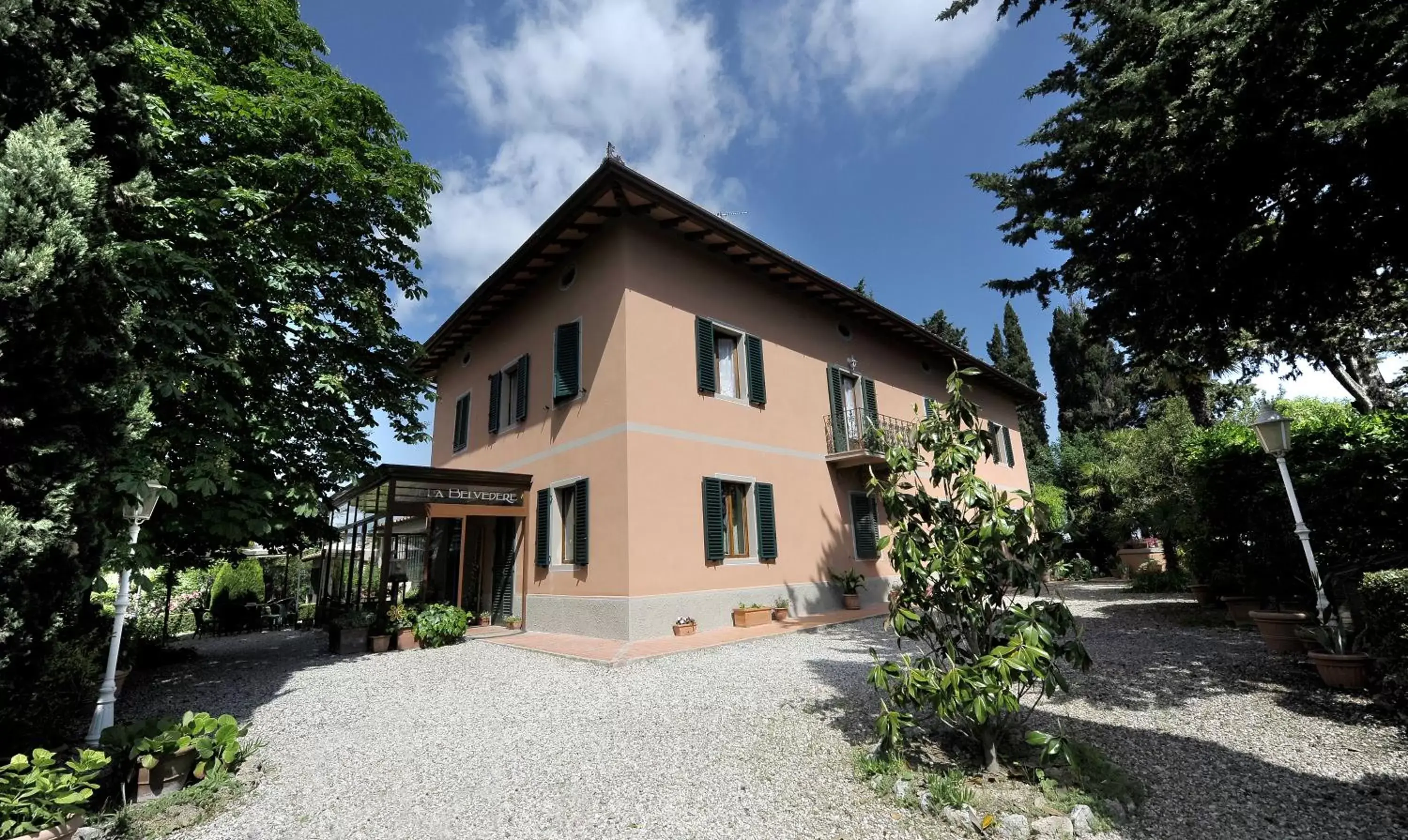 Facade/entrance, Property Building in Hotel Villa Belvedere