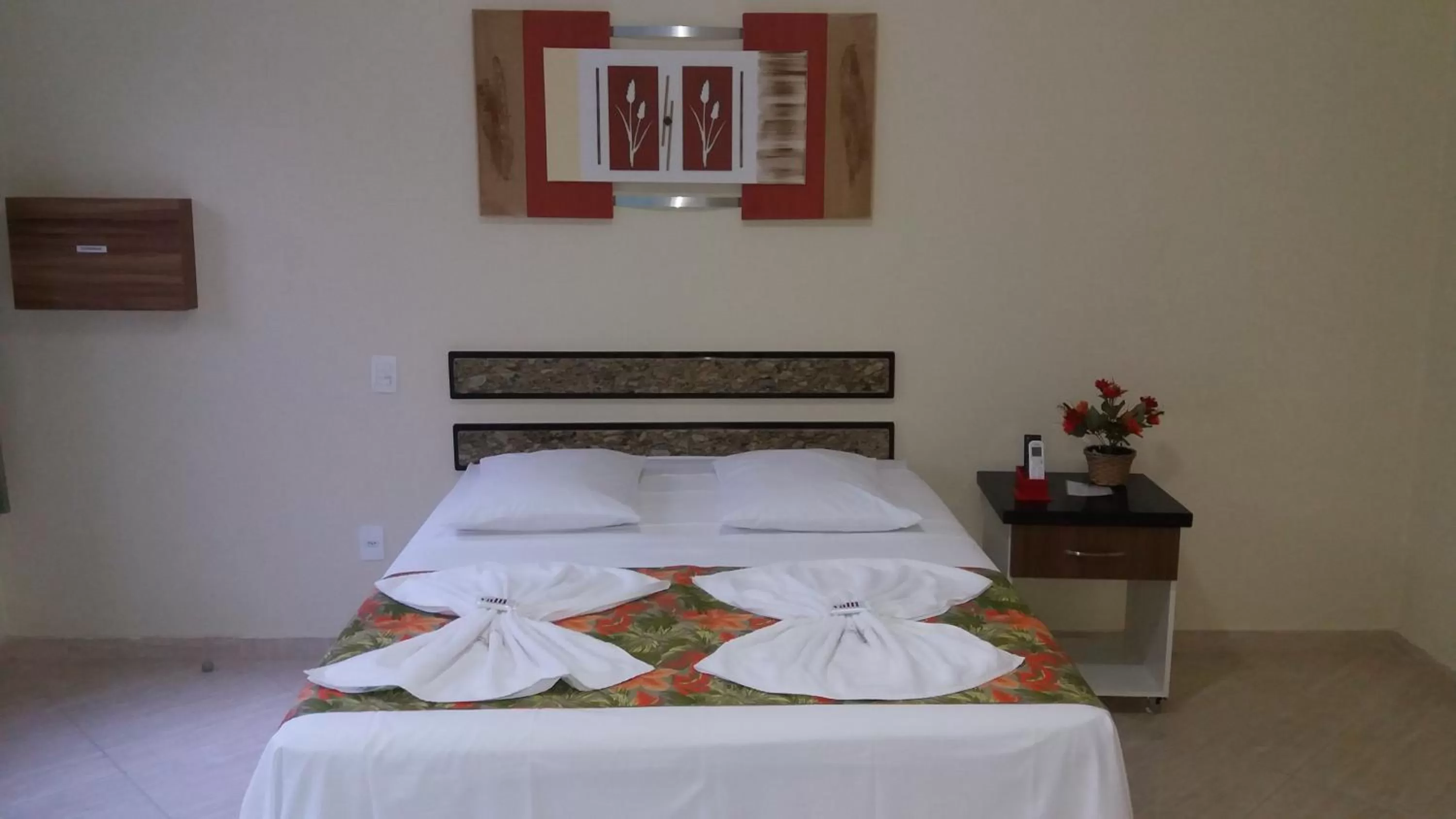 Patio, Bed in Pousada Palmares