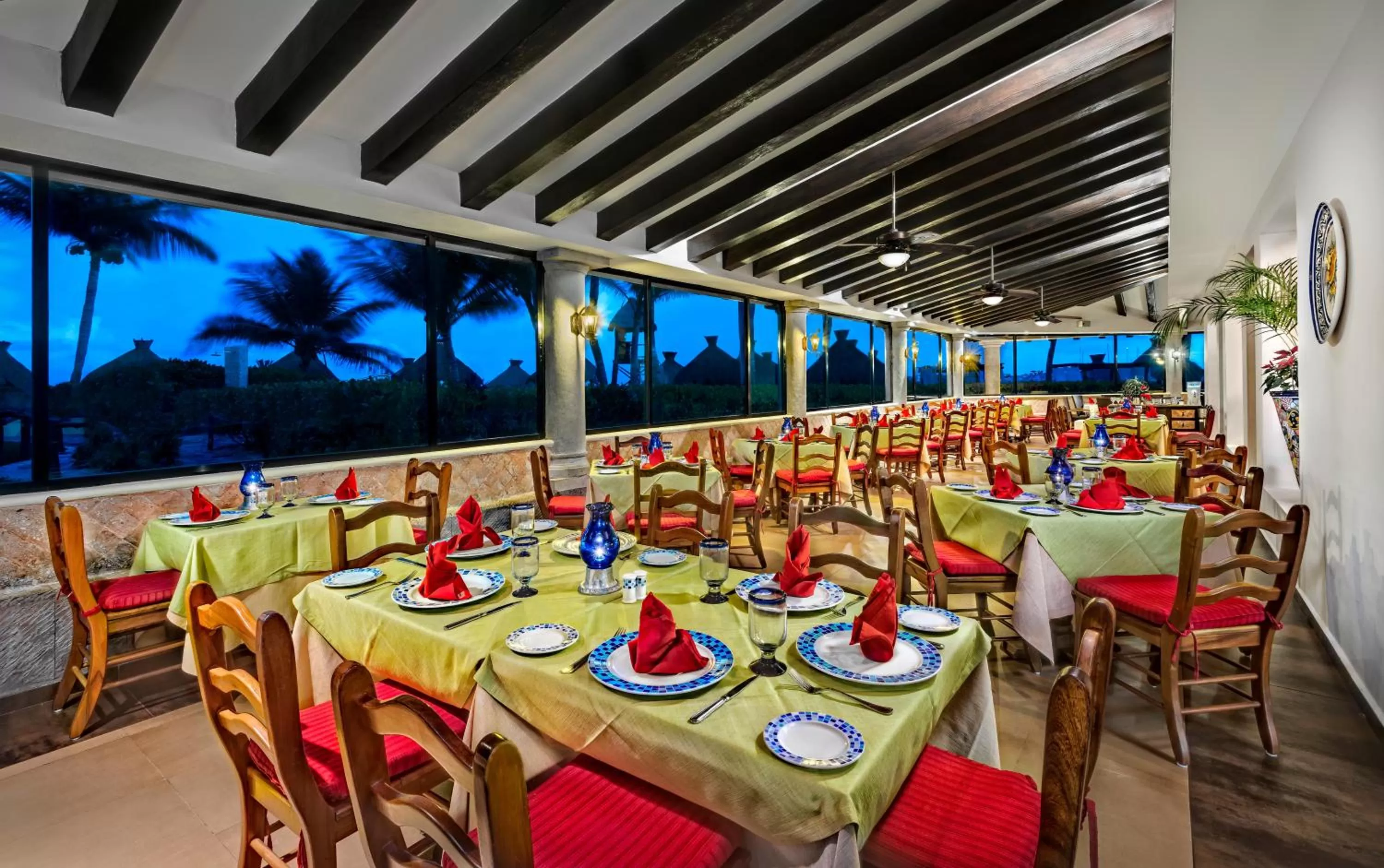 Restaurant/places to eat in Hotel Marina El Cid Spa & Beach Resort - All Inclusive