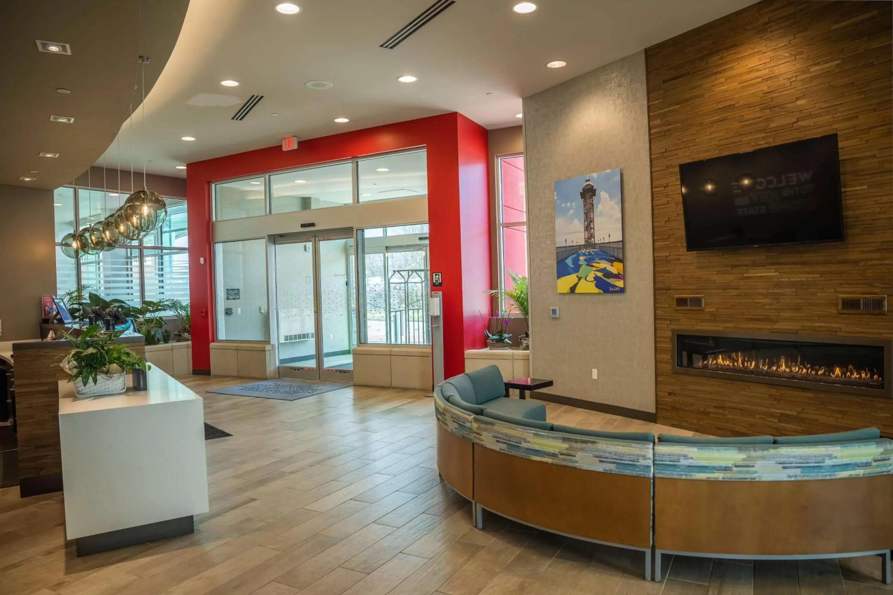 Lobby or reception in Hampton Inn & Suites Erie Bayfront