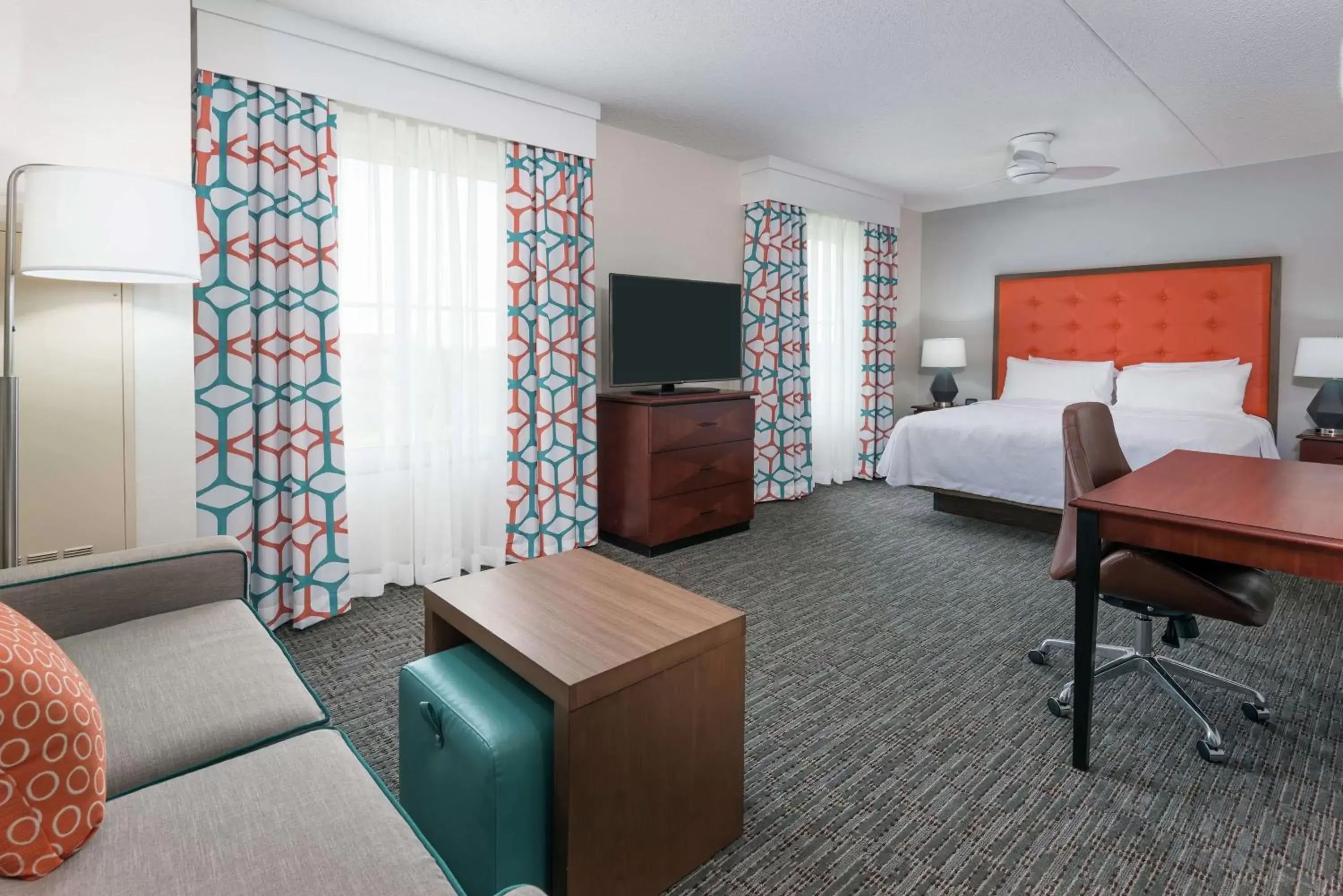 Bedroom in Homewood Suites by Hilton Cleveland-Beachwood