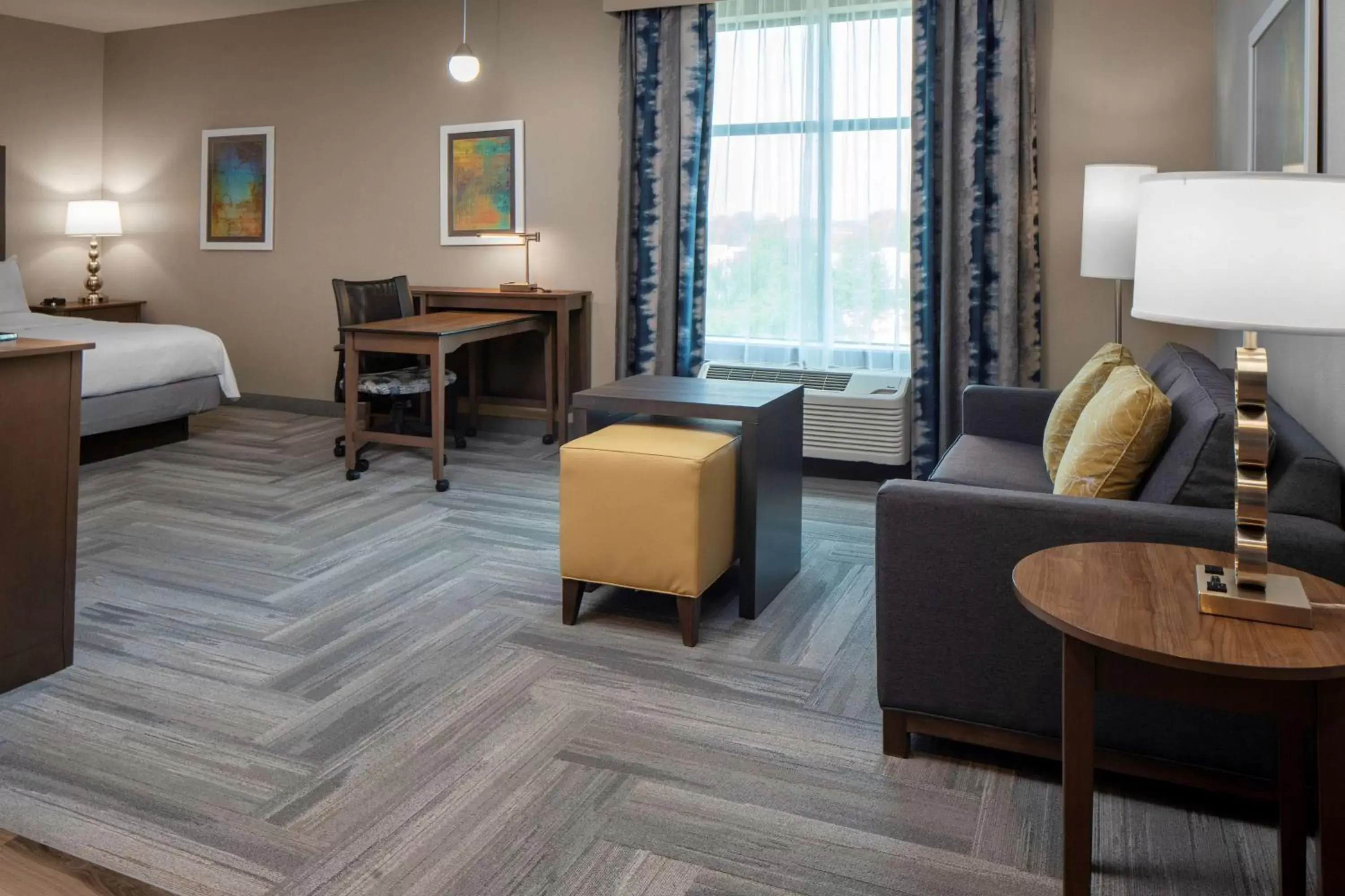 Bedroom, Seating Area in Homewood Suites By Hilton Greensboro Wendover, Nc