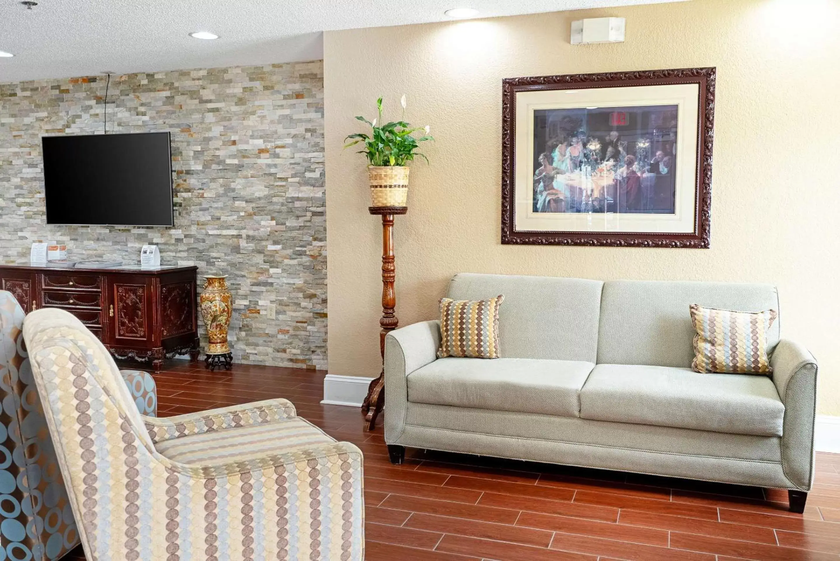 Lobby or reception, Seating Area in Quality Inn & Suites