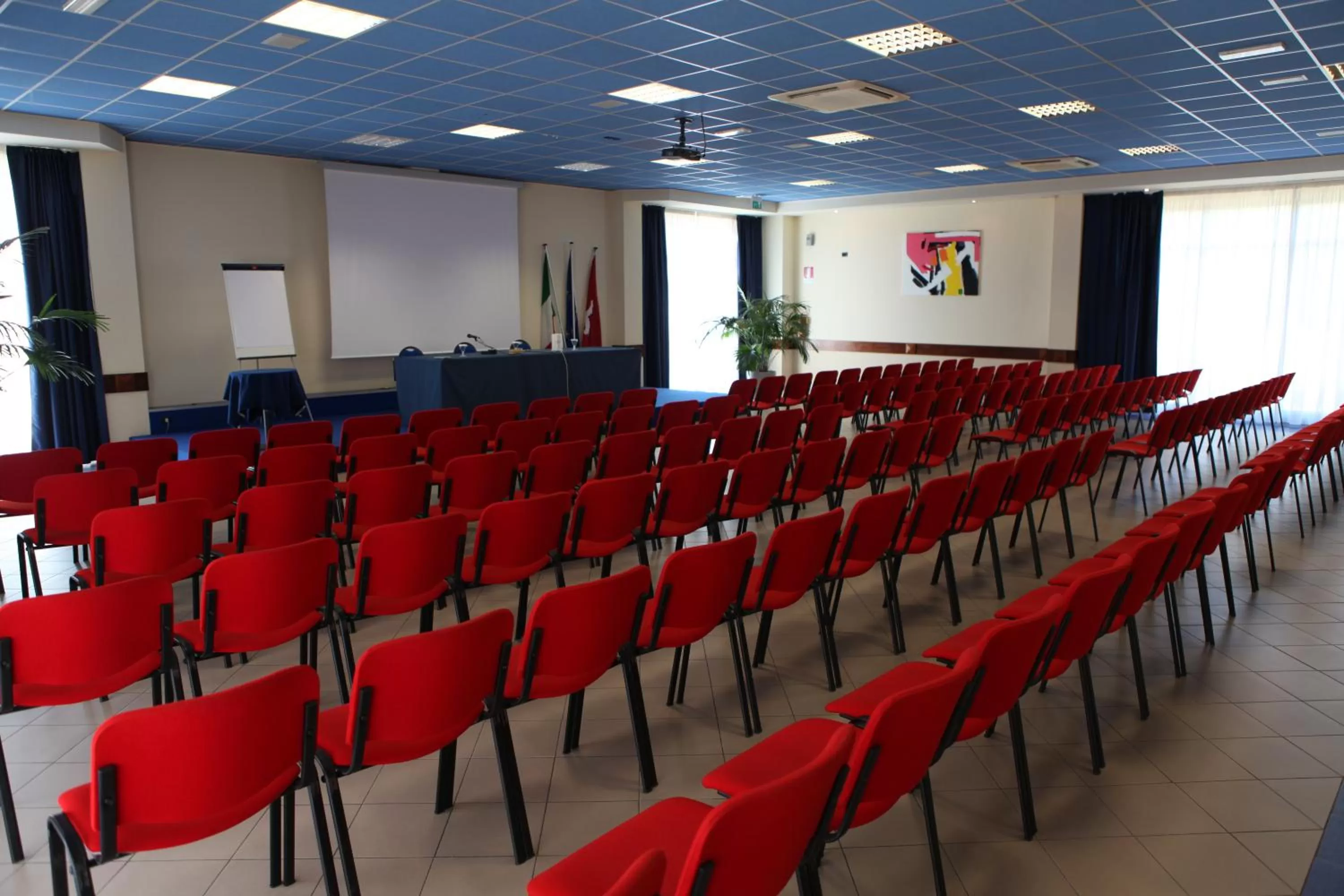 Business facilities in Euro Hotel