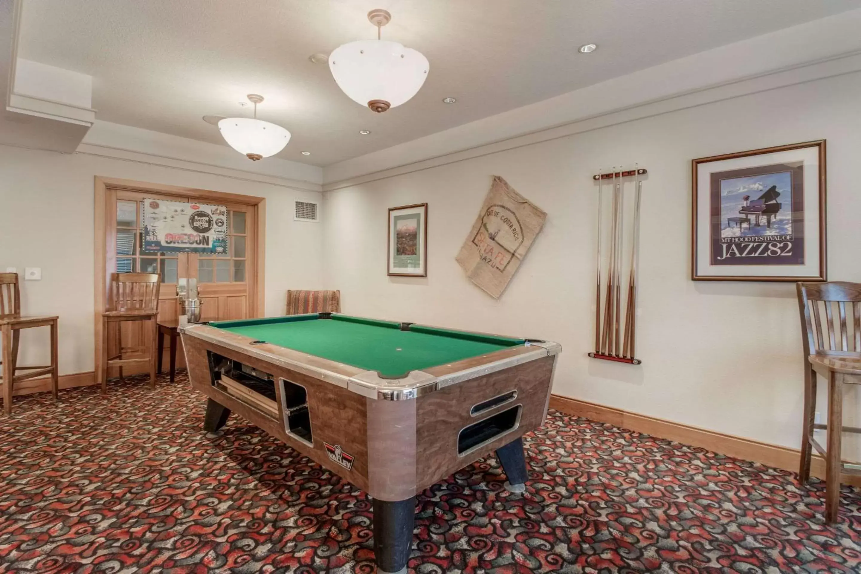 Other, Billiards in Quality Inn Gresham