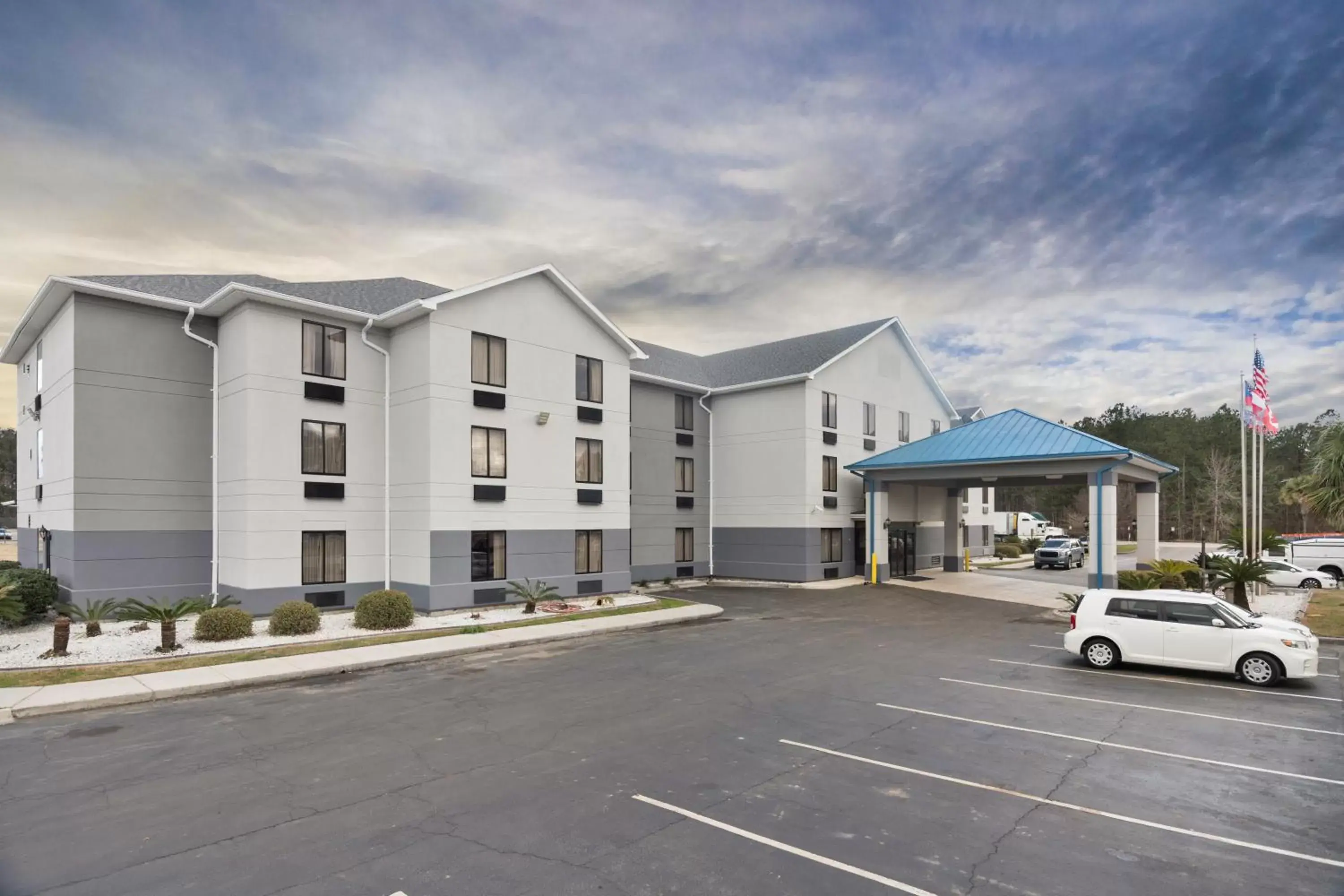 Facade/entrance in Baymont by Wyndham Pooler/Savannah Facade/entrance in Baymont by Wyndham Pooler/Savannah