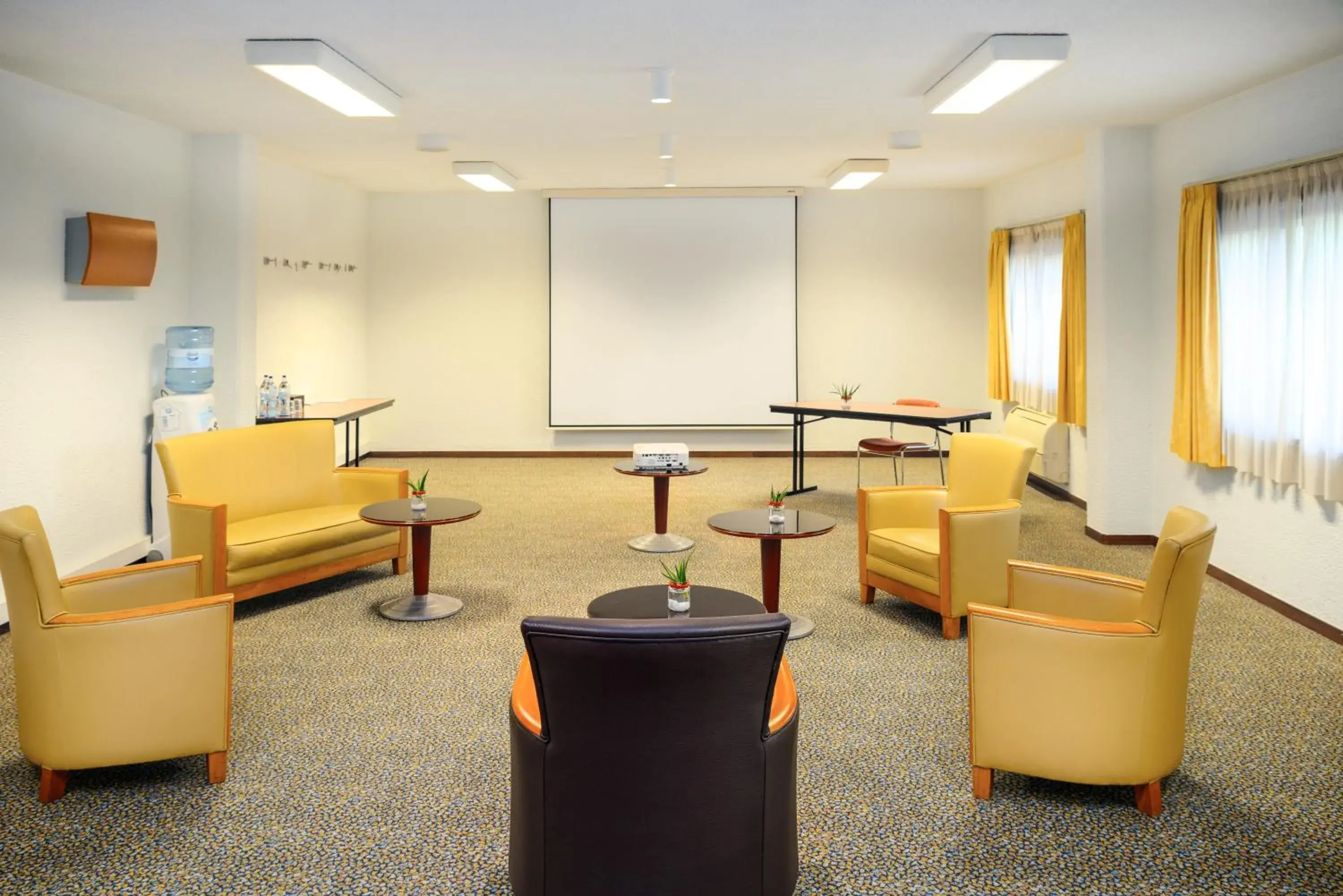 Meeting/conference room in Novotel Porto Gaia