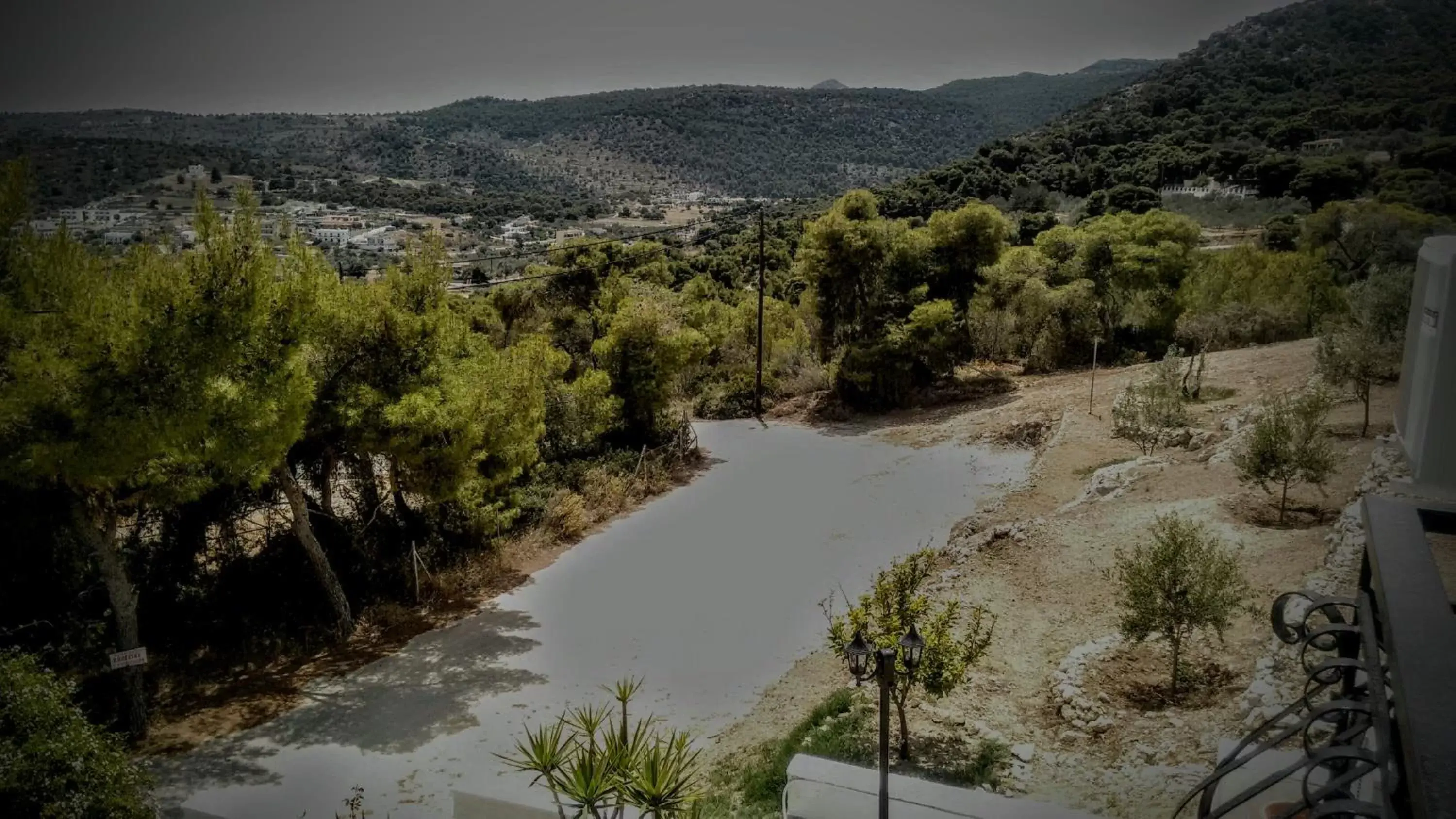Natural landscape in Pefkides Aegina Boutique Apartments