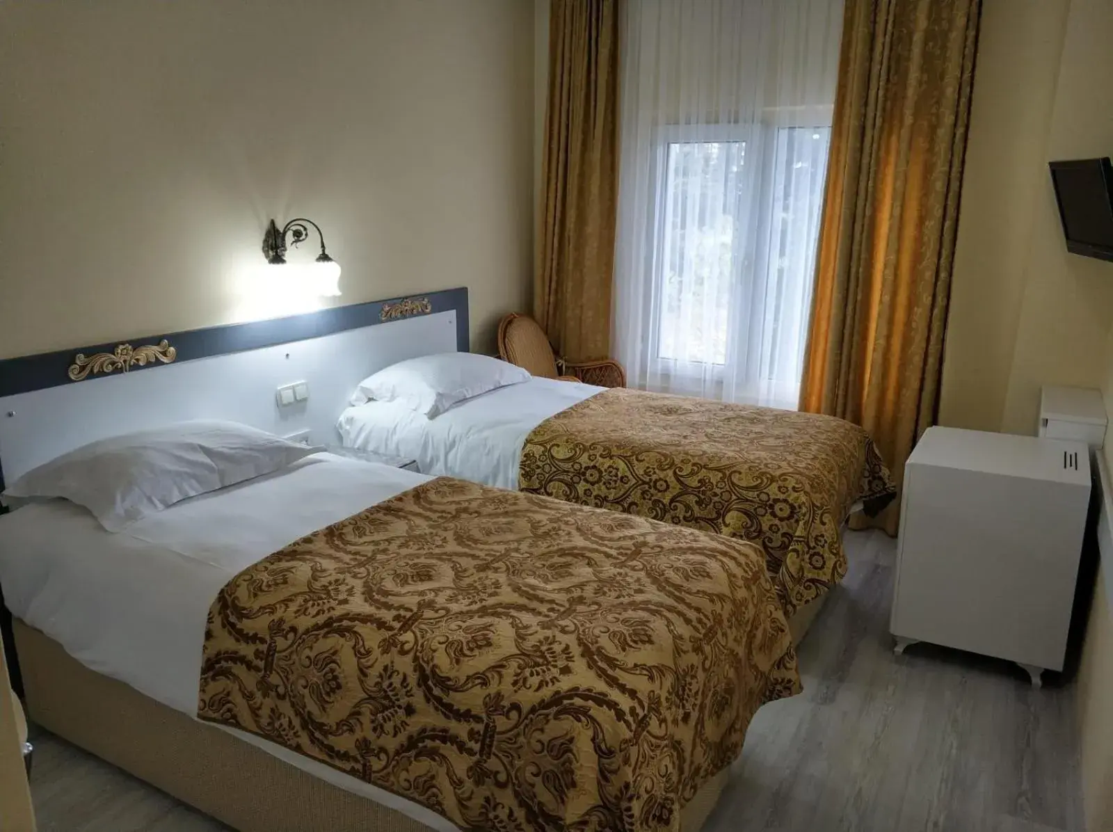 Bedroom, Bed in Hali Hotel