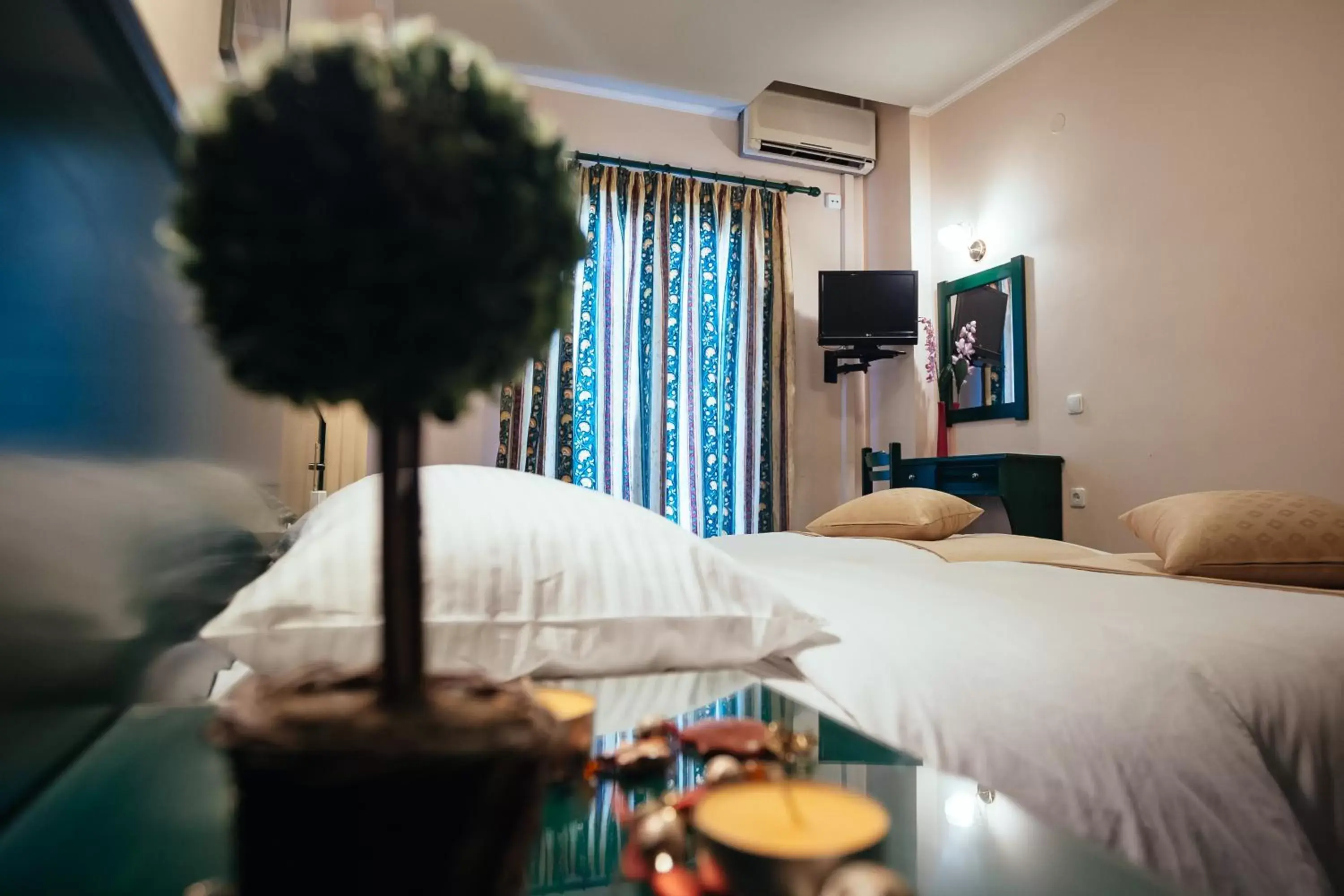 Photo of the whole room, Bed in Ignatia Hotel