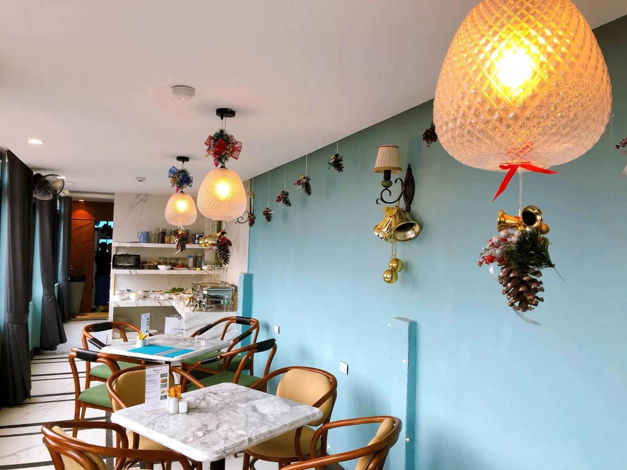 Restaurant/places to eat in Hanoi La Selva Central Hotel & Spa