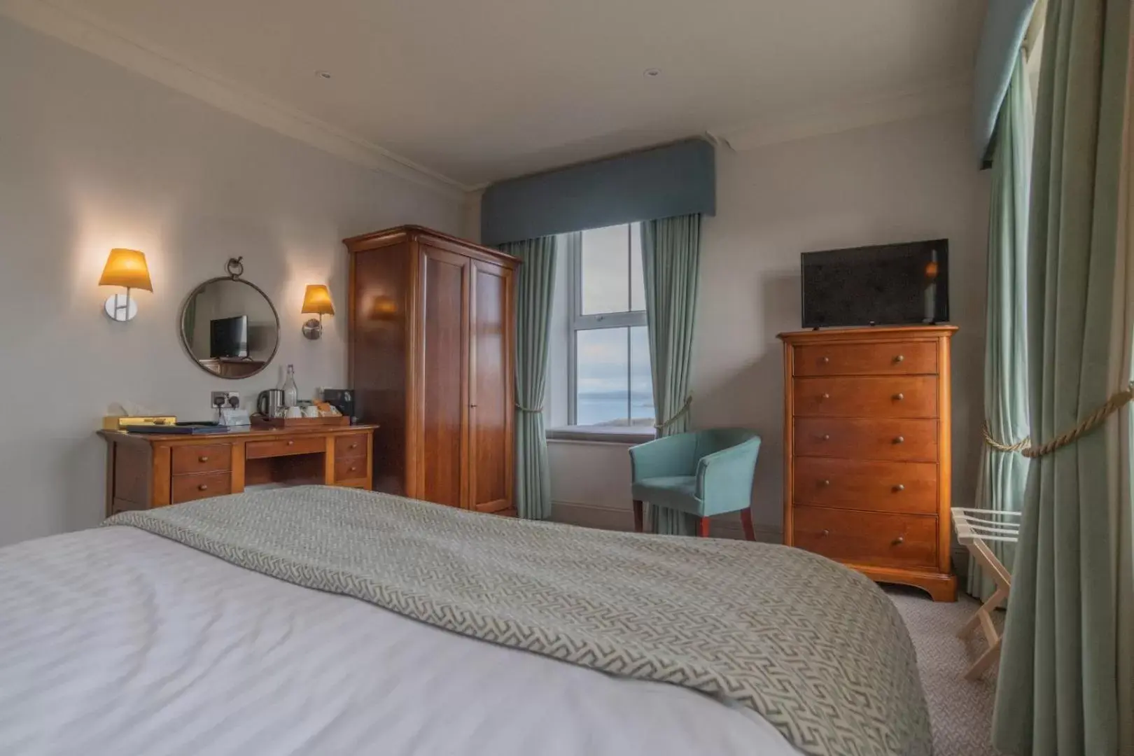 Bed in Mullion Cove Hotel & Spa