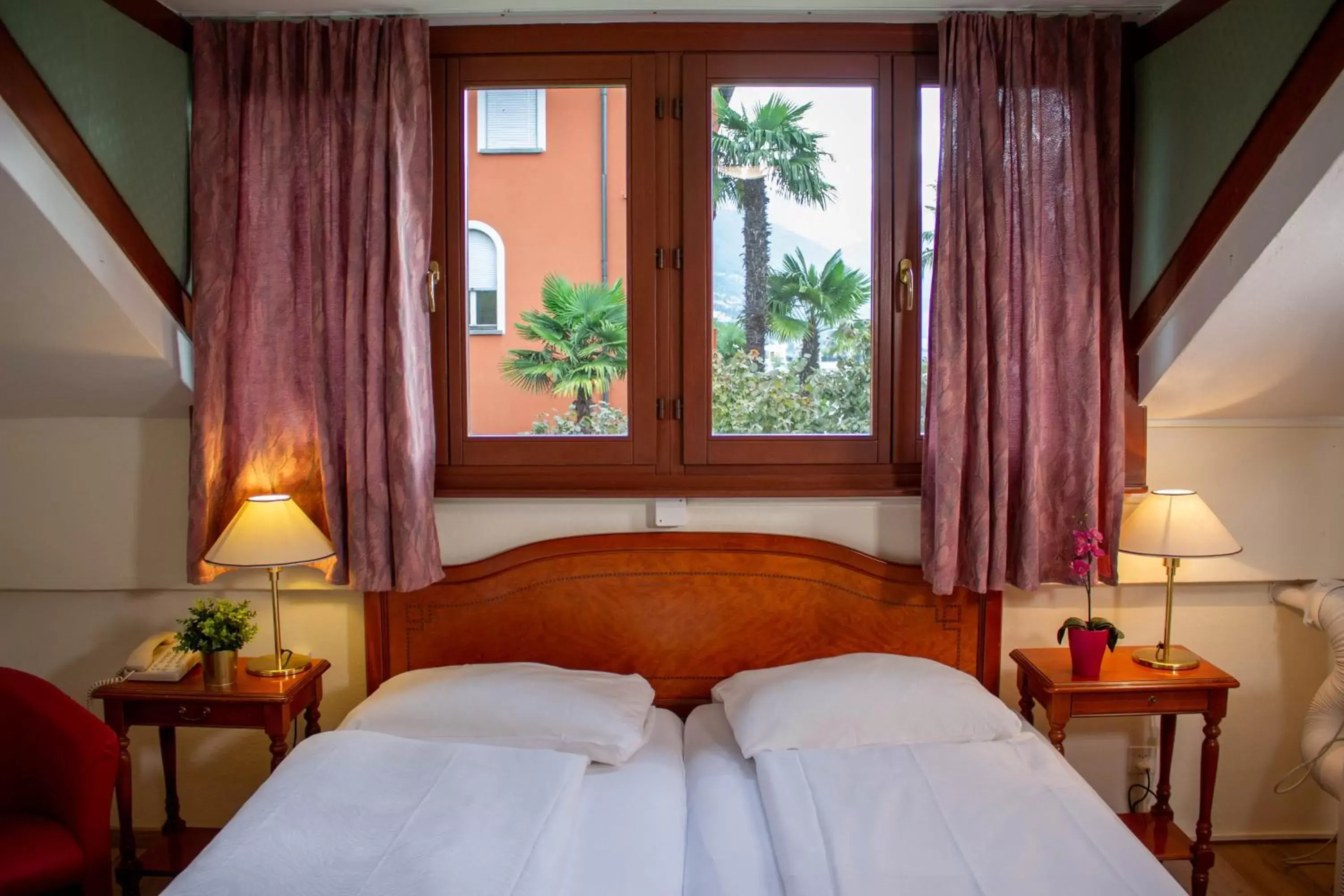 Bed in Easy Stay by Hotel La Perla