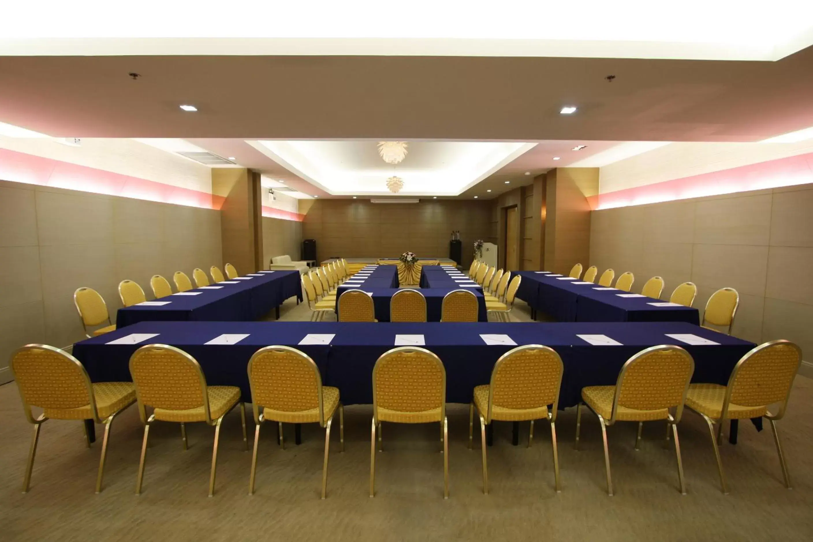 Banquet/Function facilities in Baiyoke Suite Hotel