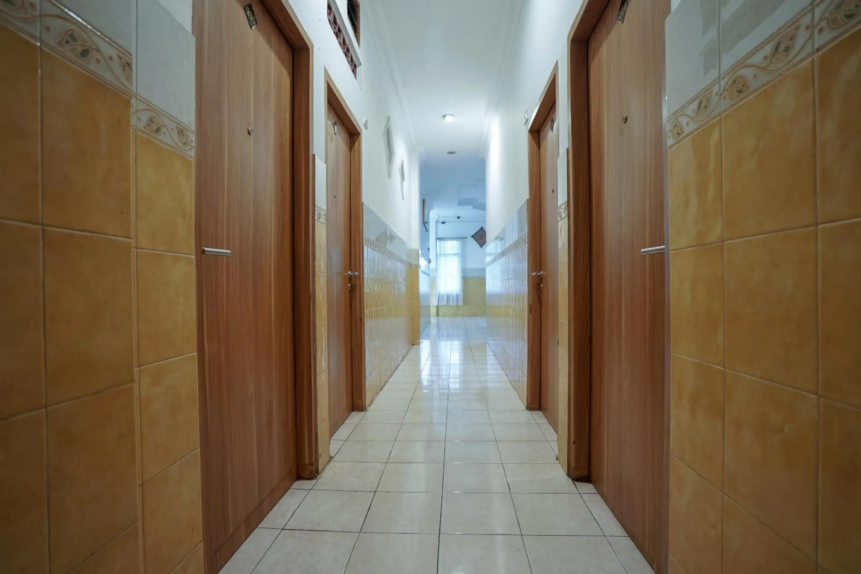 Floor plan, Bathroom in OYO 1173 Hotel Shofa Marwah