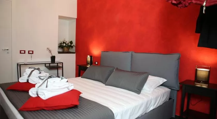 Bedroom, Bed in Yhomisus