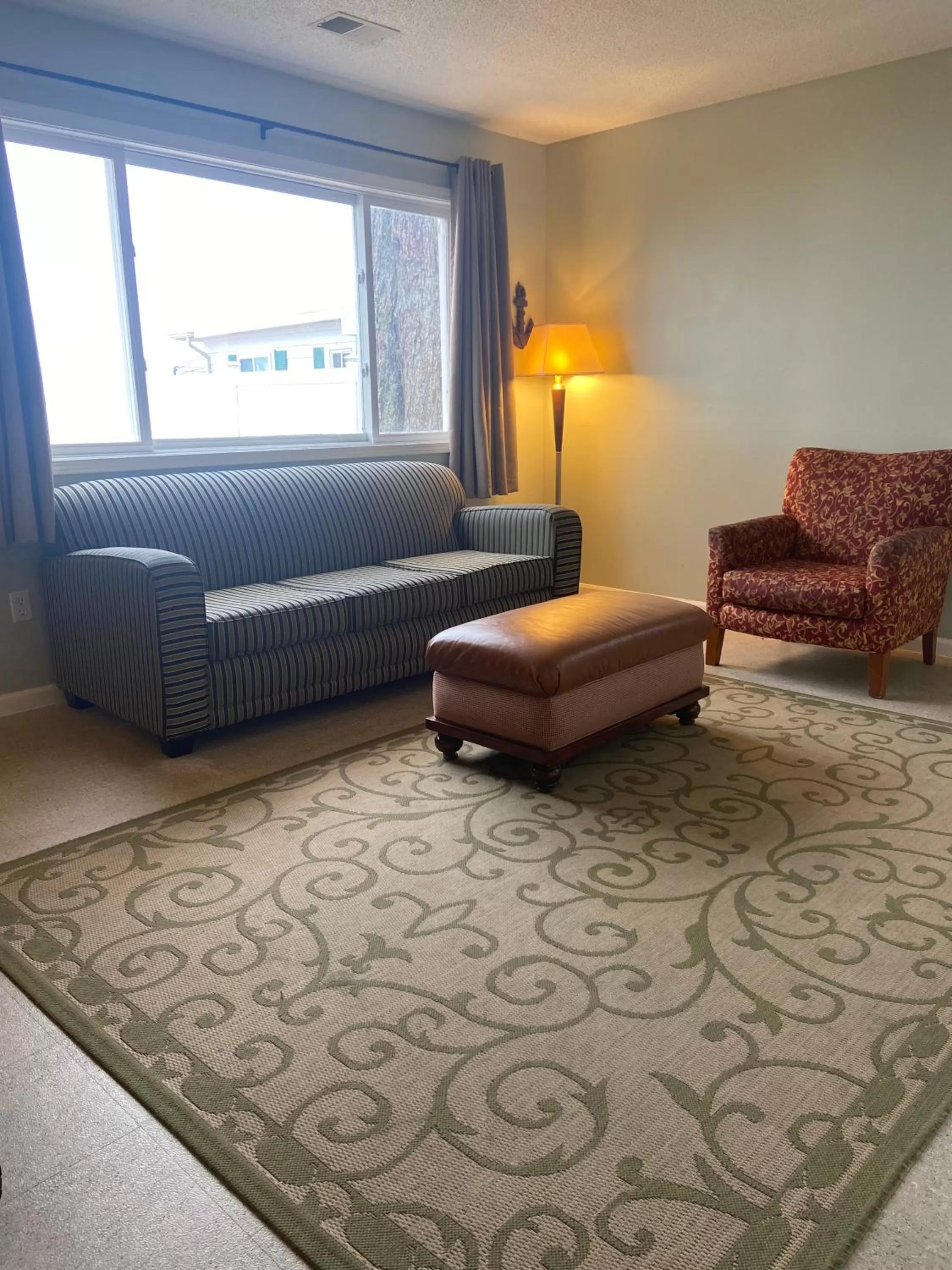 View (from property/room), Seating Area in Gold Coast Family Cottages