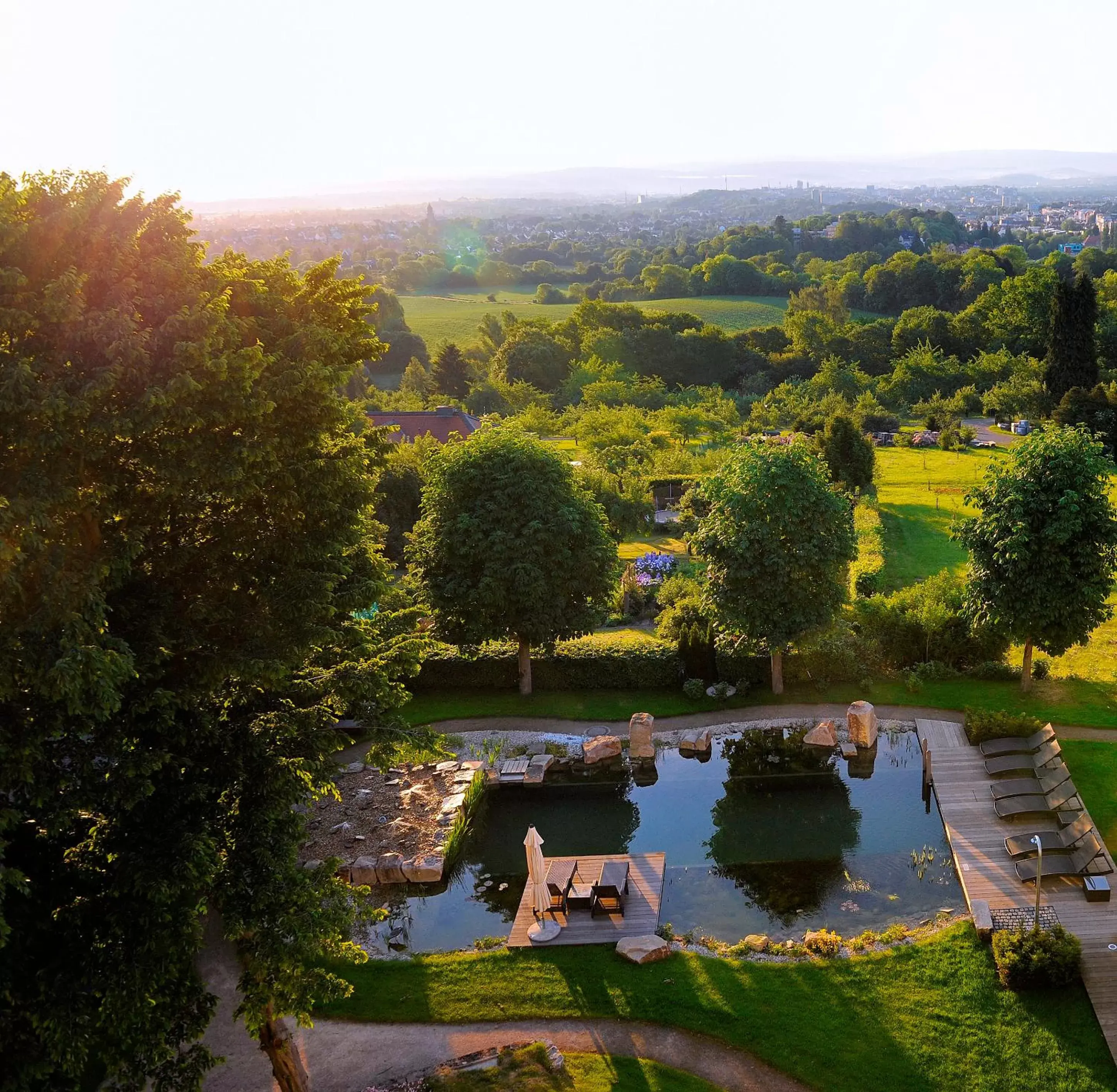 Swimming pool, Bird's-eye View in Schlosshotel Kassel