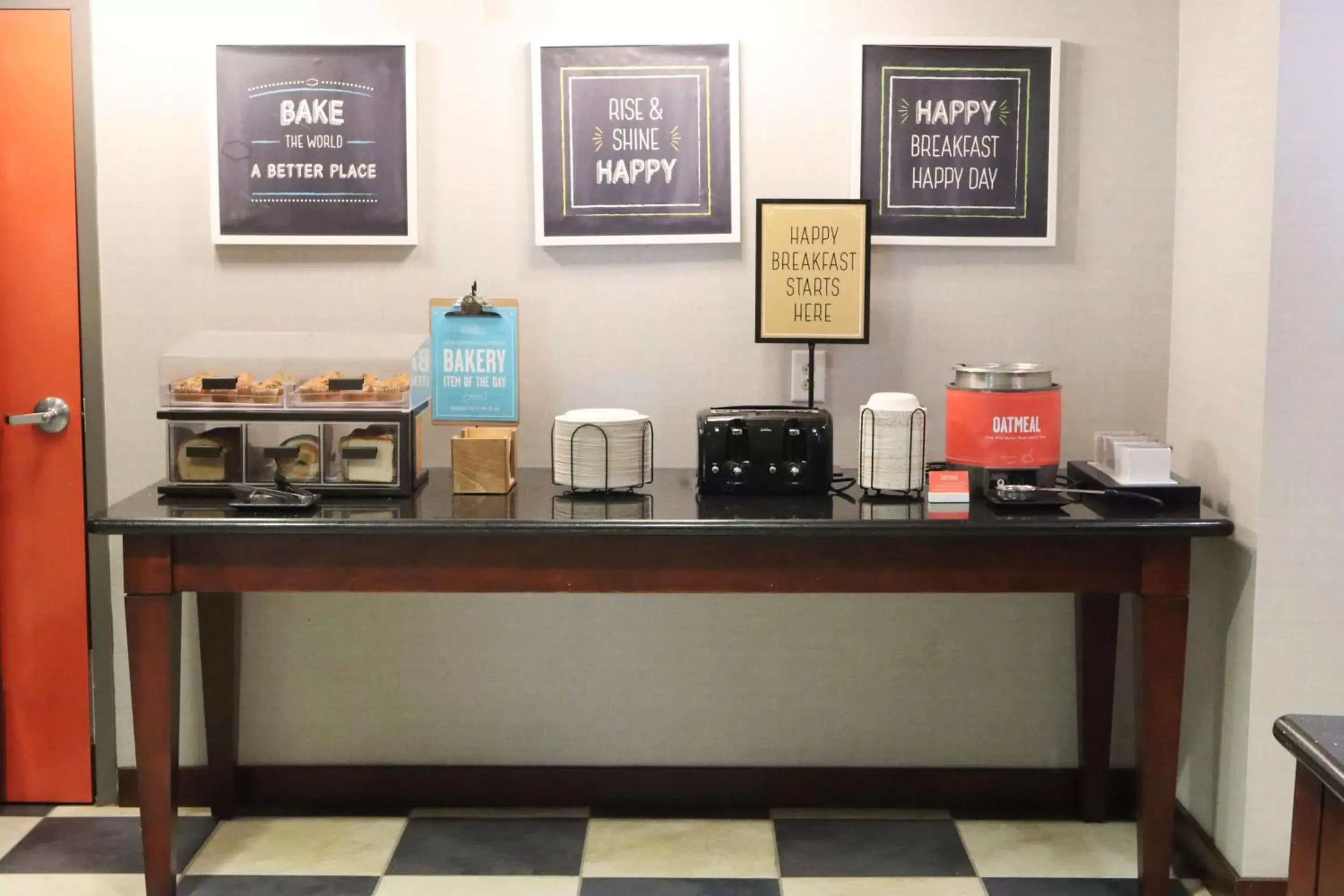 Breakfast in Hampton Inn & Suites Thibodaux Breakfast in Hampton Inn & Suites Thibodaux