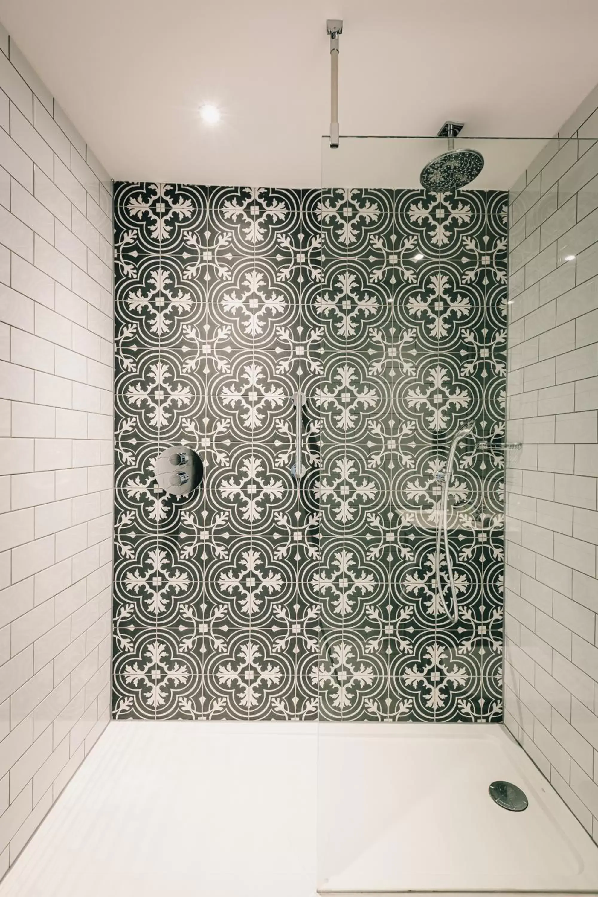 Shower, Bathroom in The Station Hotel