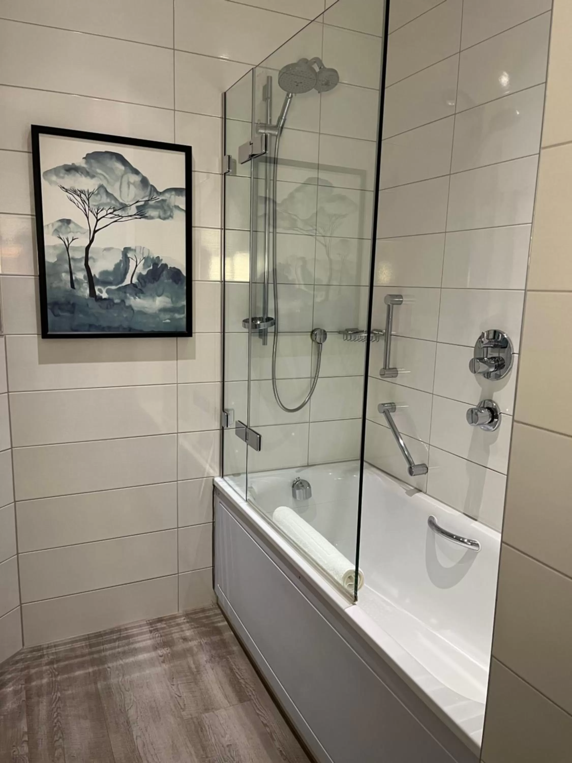 Bathroom in Hogarths Stone Manor