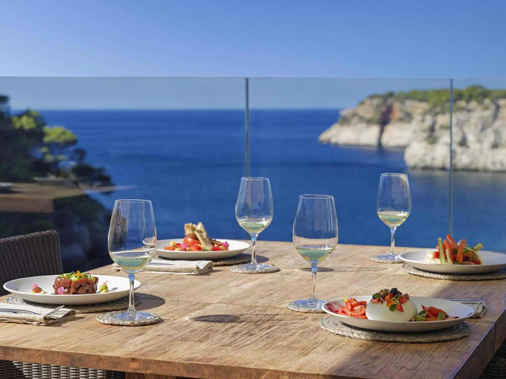 Restaurant/places to eat in Meliá Cala Galdana