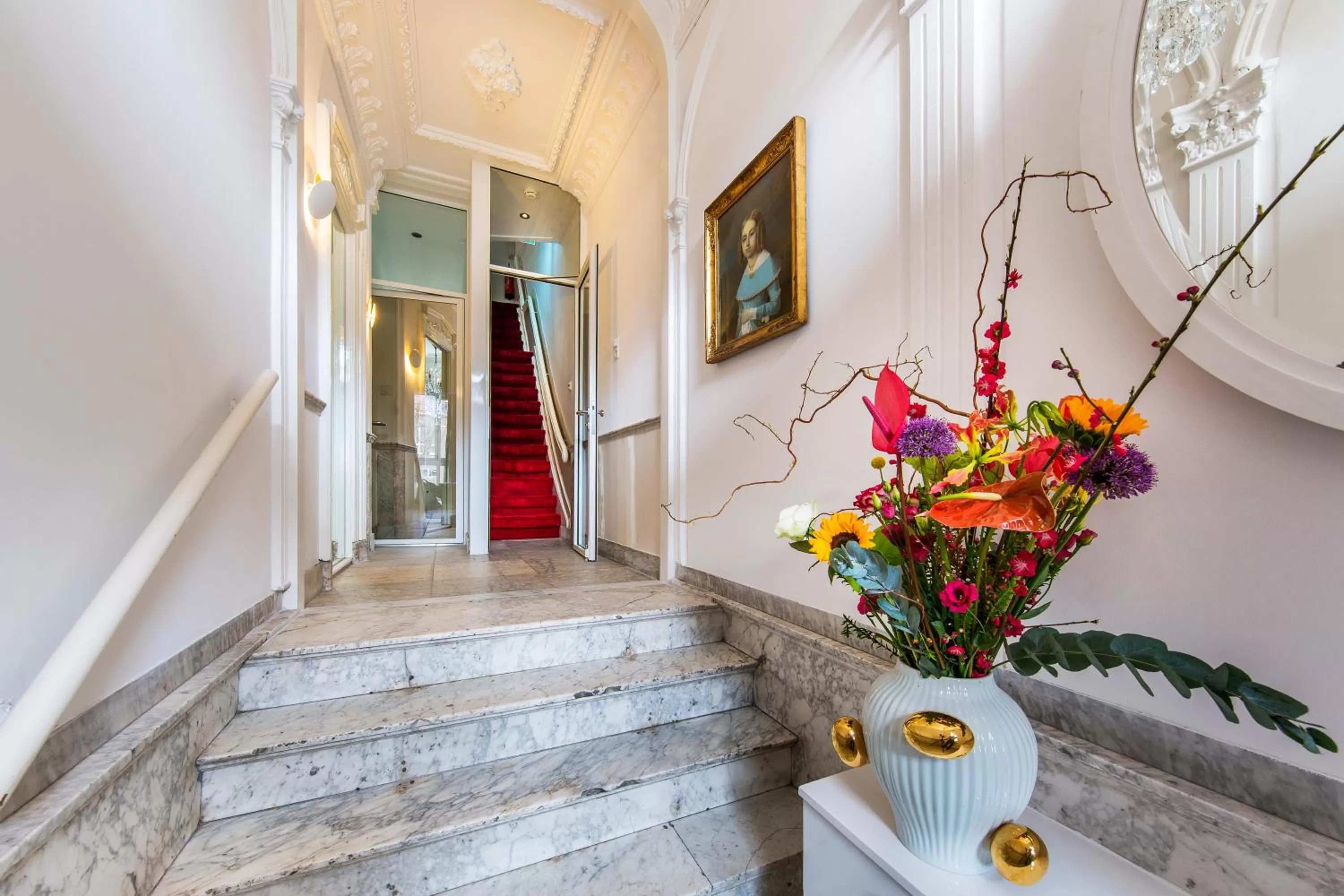 Facade/entrance in Amstel Corner Hotel