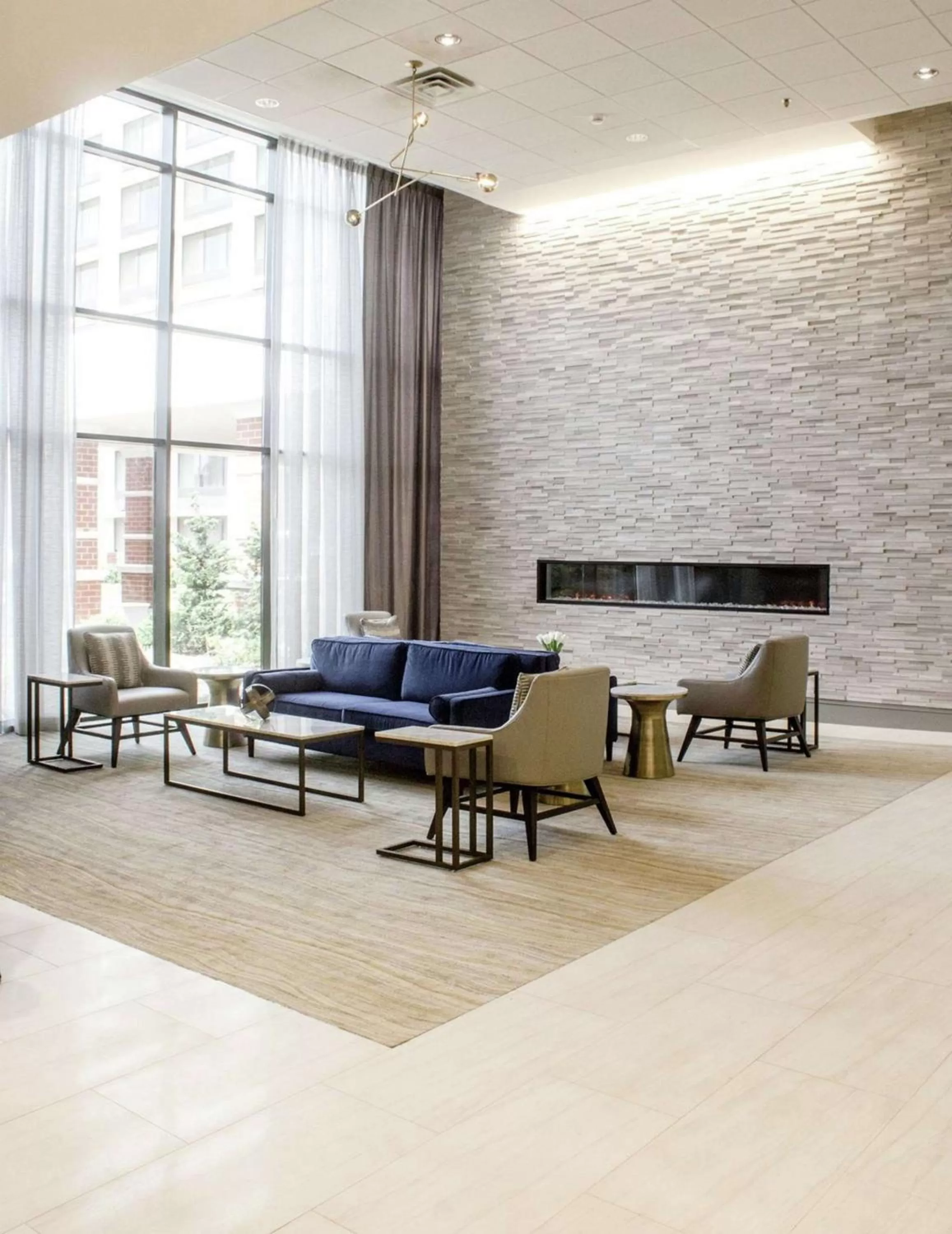 Lobby or reception in DoubleTree by Hilton Charlottesville