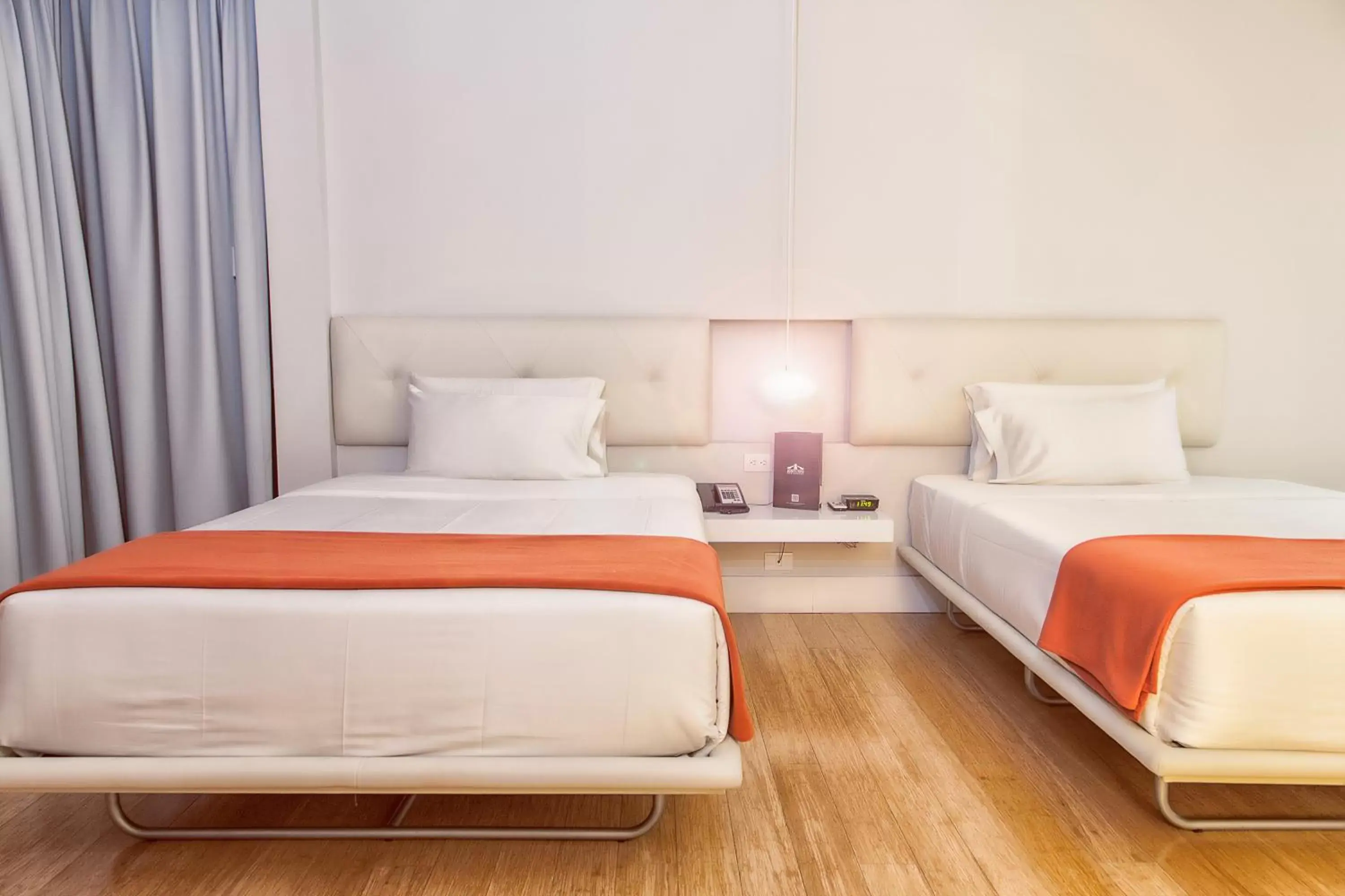 Bedroom, Bed in TRYP by Wyndham Cuenca Zahir