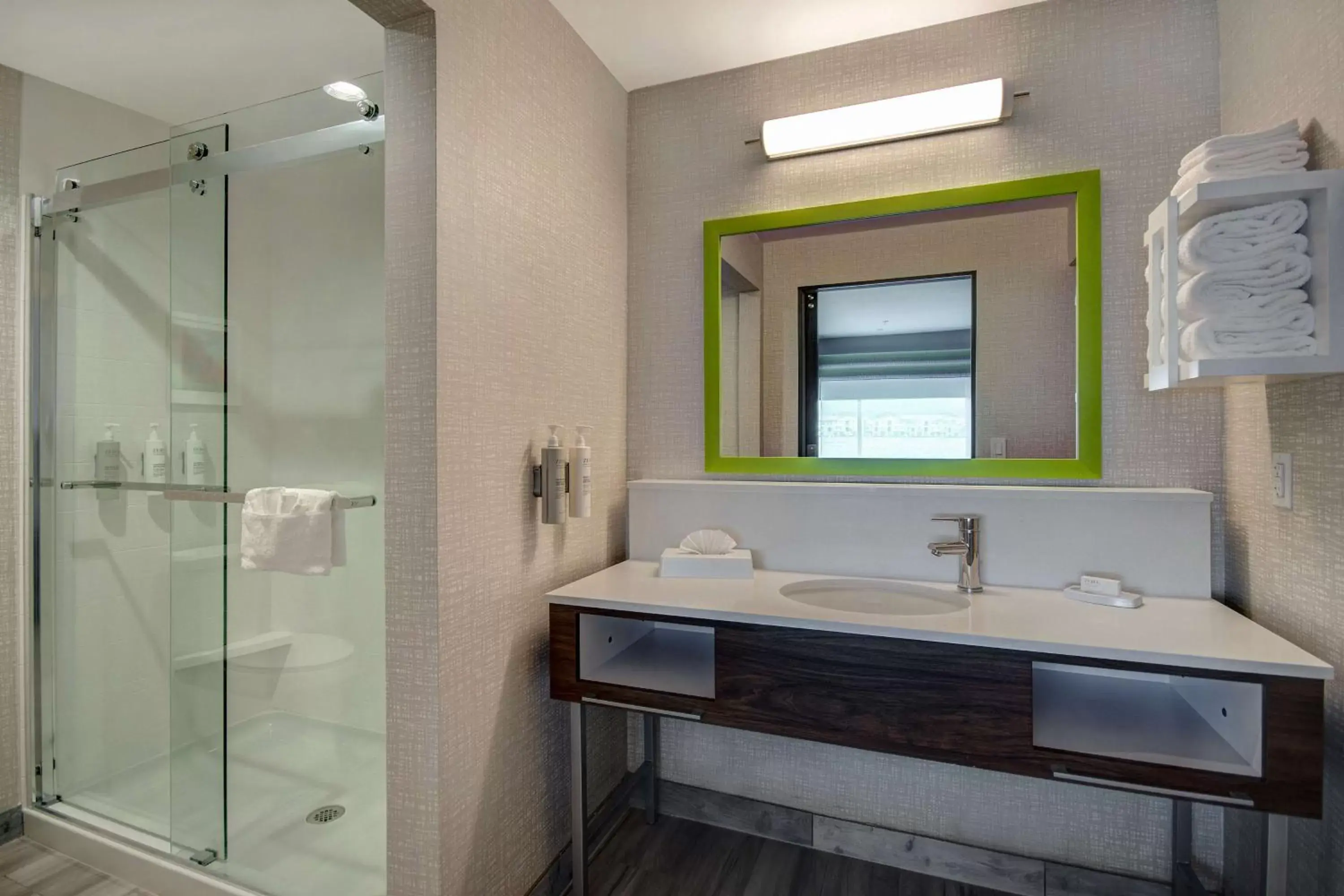 Bathroom in Hampton Inn & Suites By Hilton Rancho Cucamonga