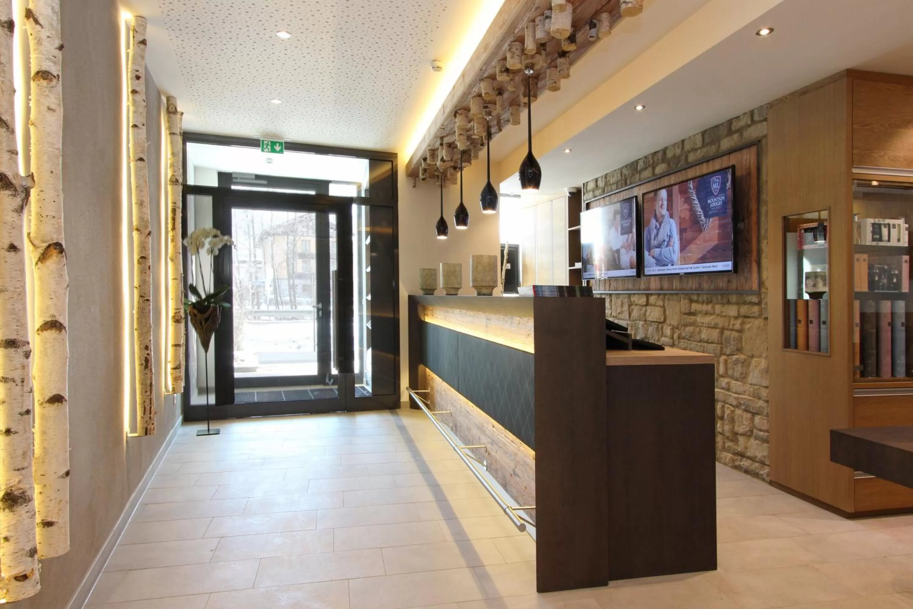 Lobby or reception in AvenidA Mountain Lodges Kaprun