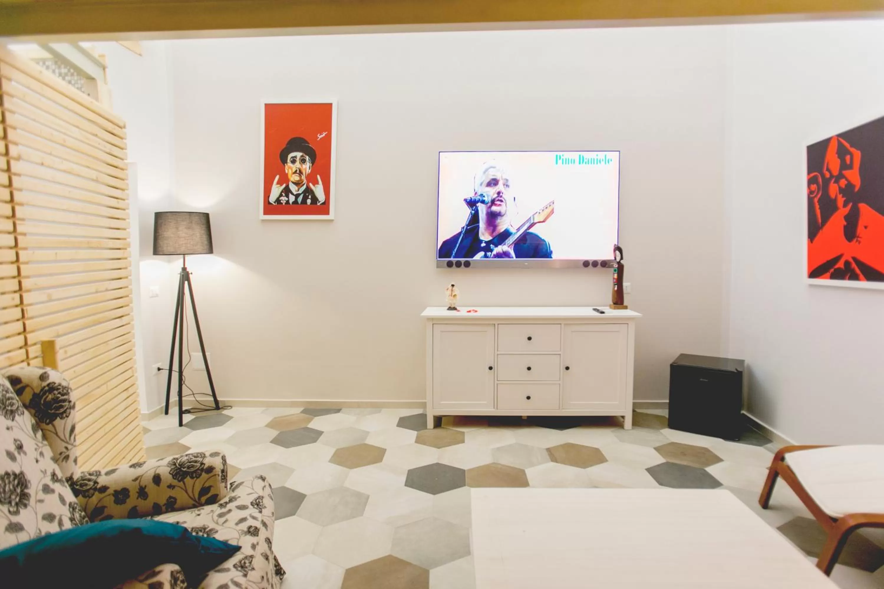 TV and multimedia, Bed in Anticaglia/24