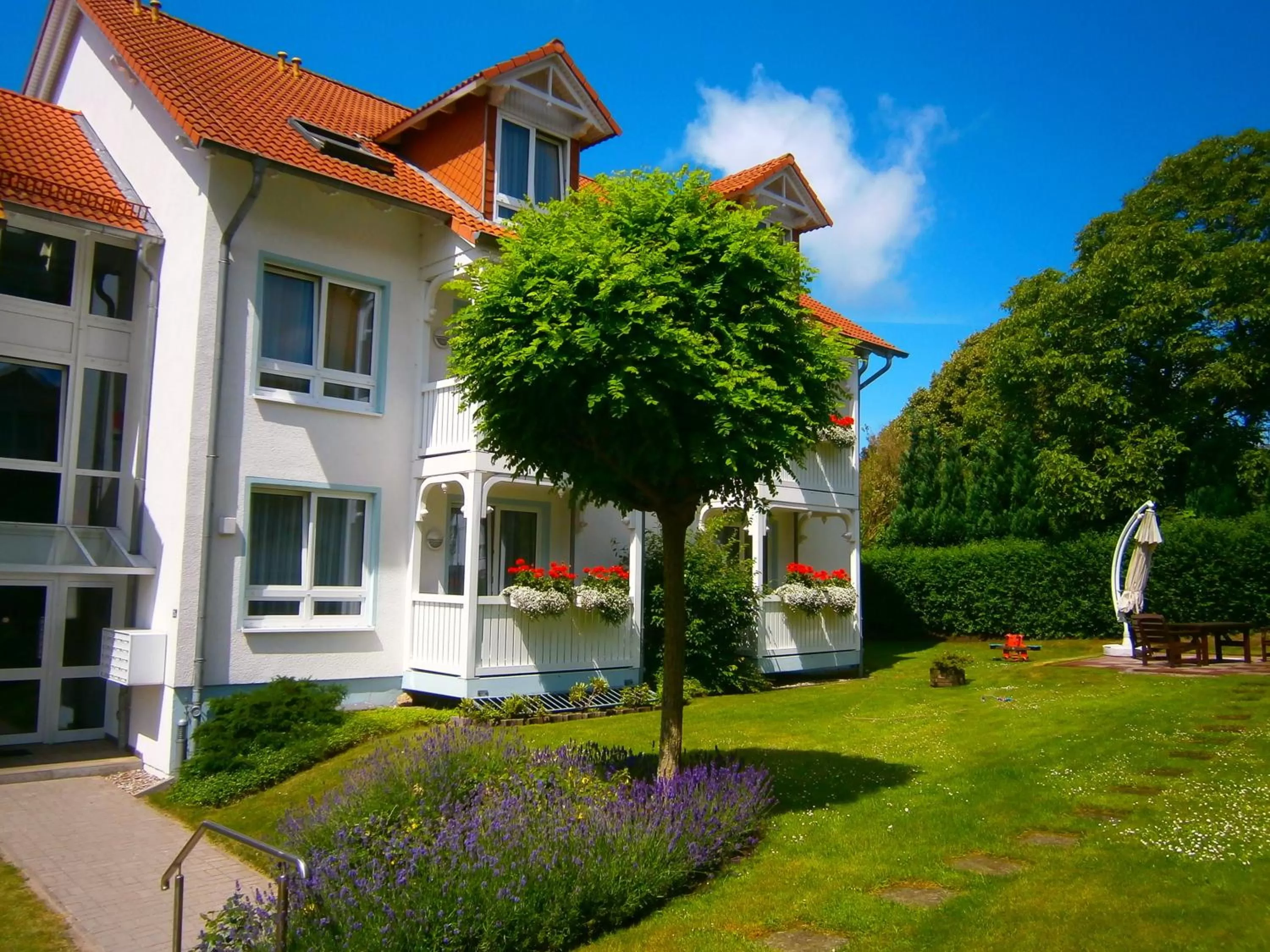 Facade/entrance in Appartementhaus Binzer Sterne