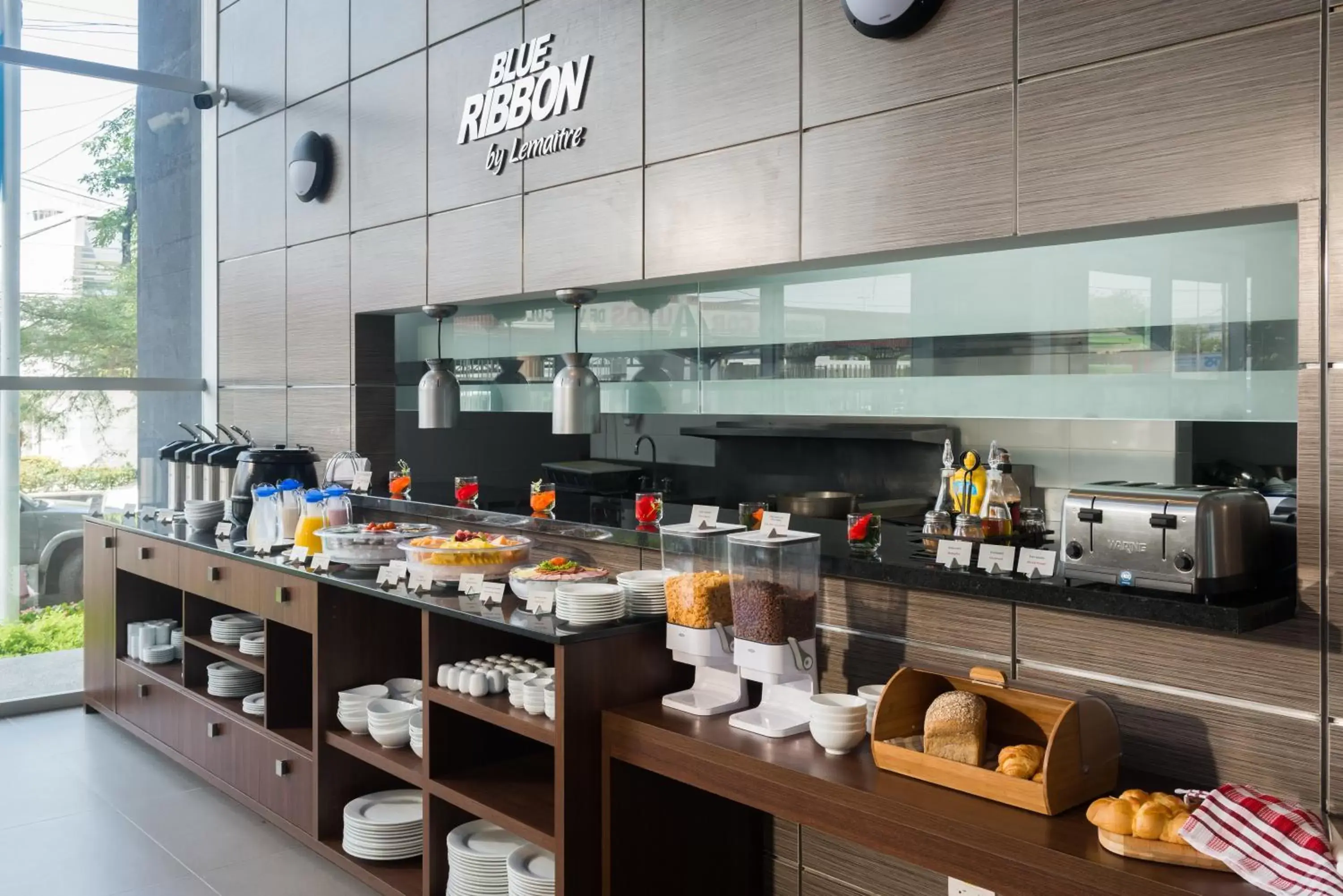 Breakfast, Restaurant/Places to Eat in Best Western Plus Santa Marta Hotel