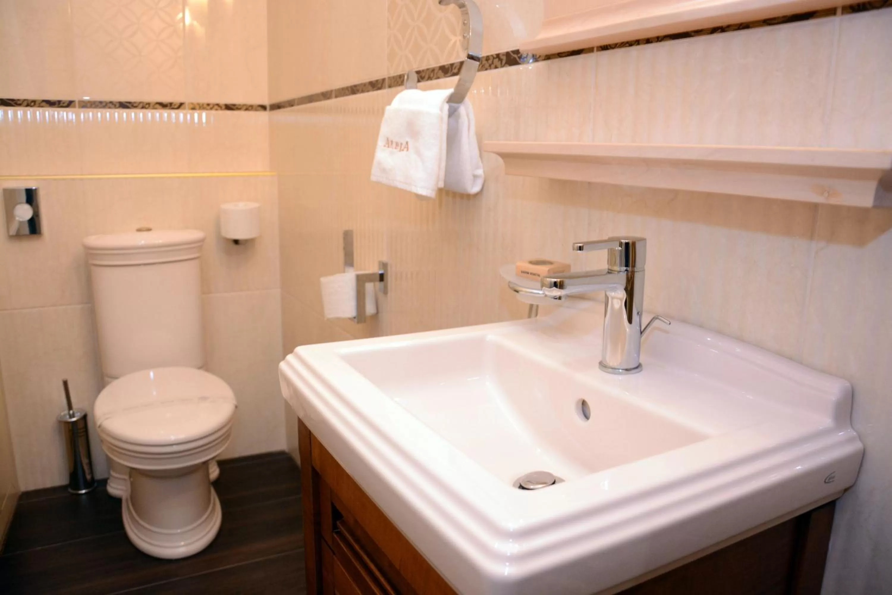 Arbia Dorka Heritage Palace